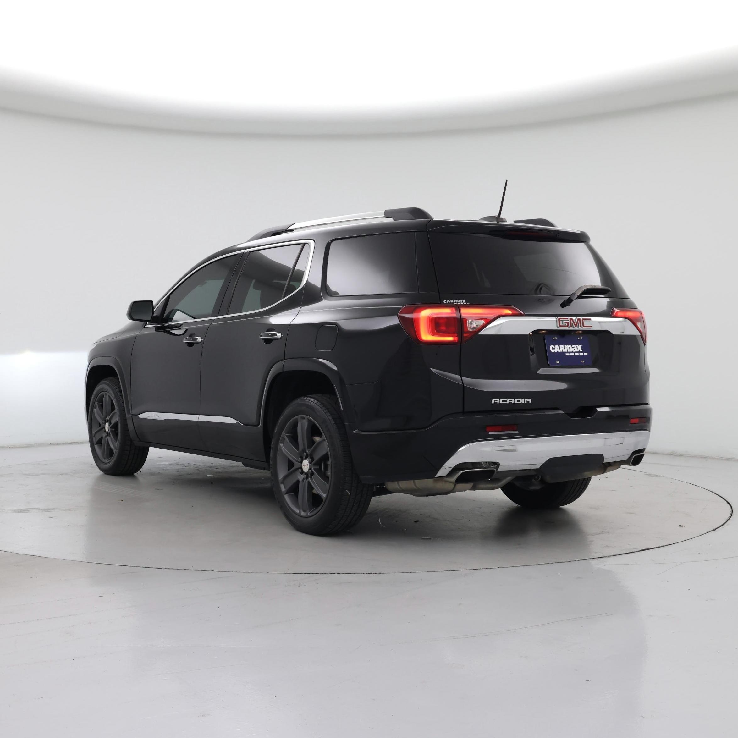 Thumbnail: 2019 GMC Acadia - 2