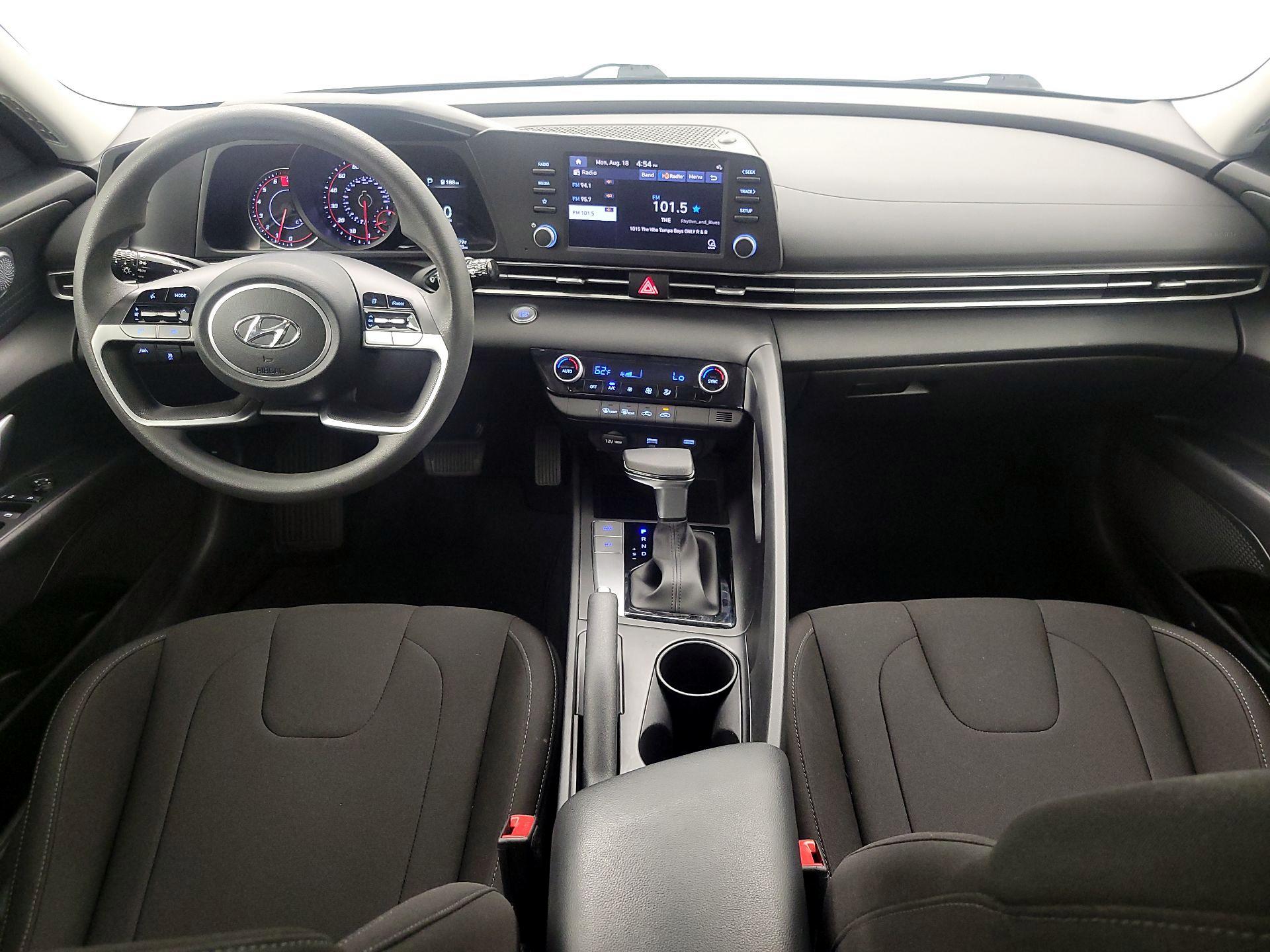 Thumbnail: 2023 Hyundai Elantra - 9