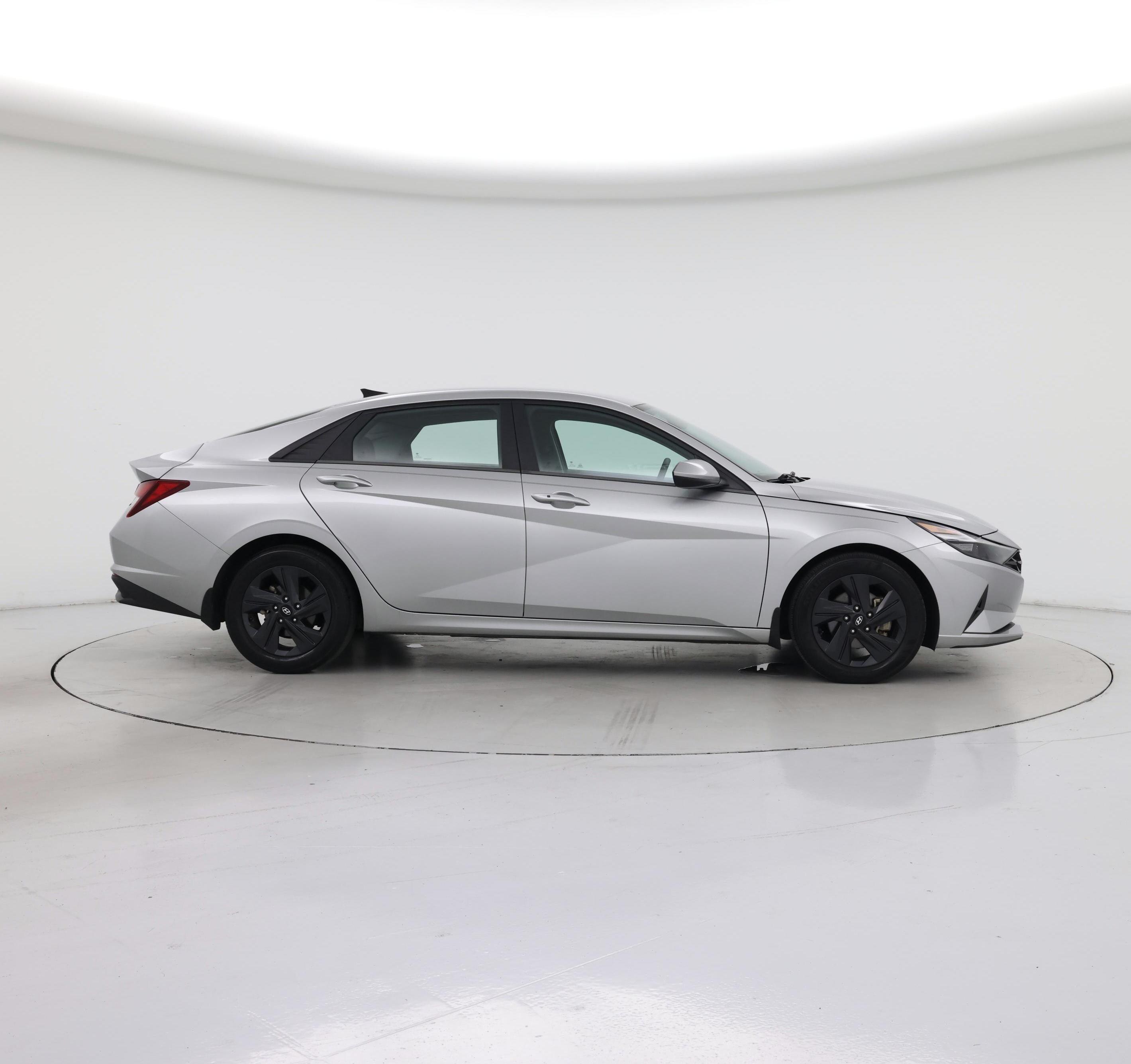 Thumbnail: 2023 Hyundai Elantra - 7