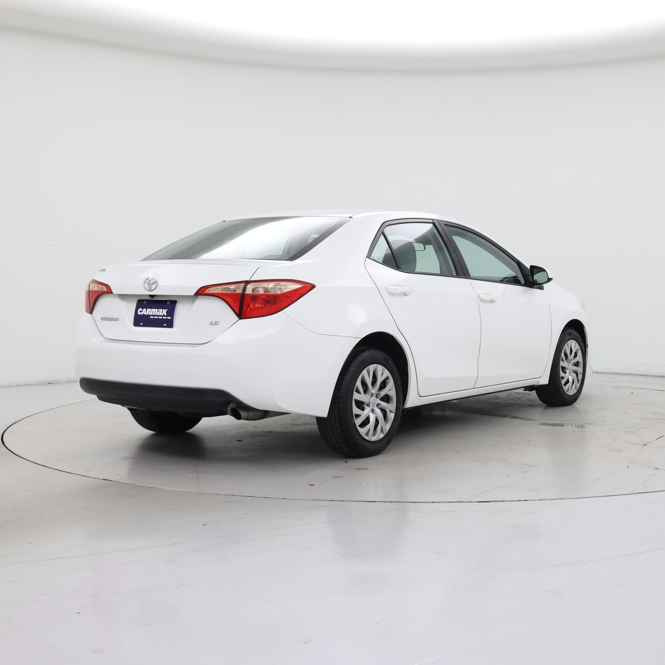 Thumbnail: 2017 Toyota Corolla - 8