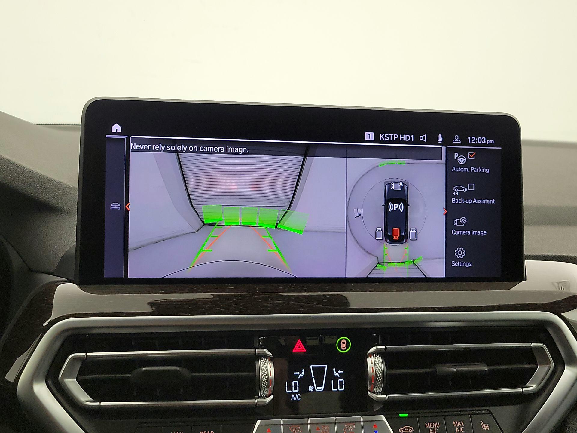 Thumbnail: 2024 BMW X4 - 15