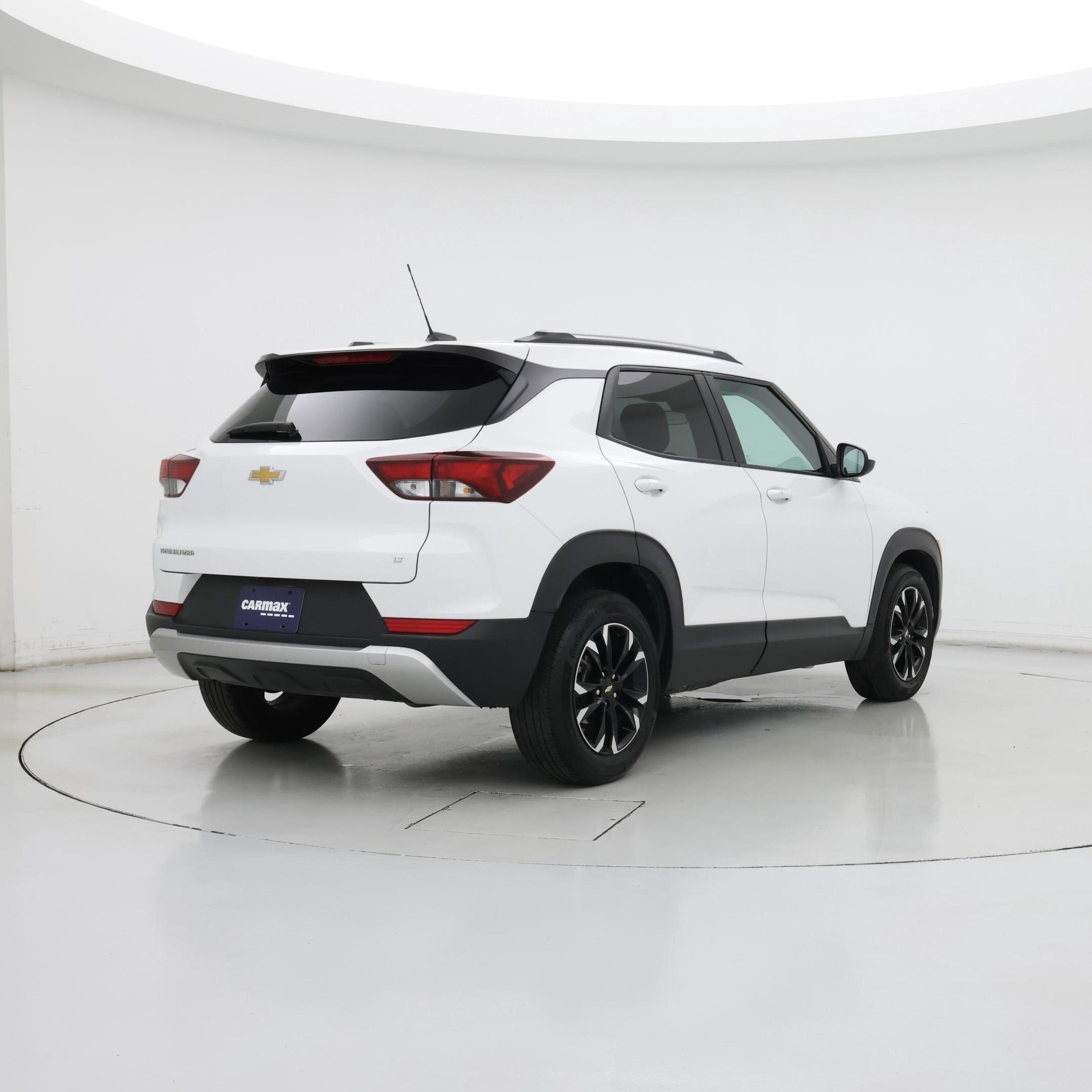 Thumbnail: 2023 Chevrolet TrailBlazer - 8