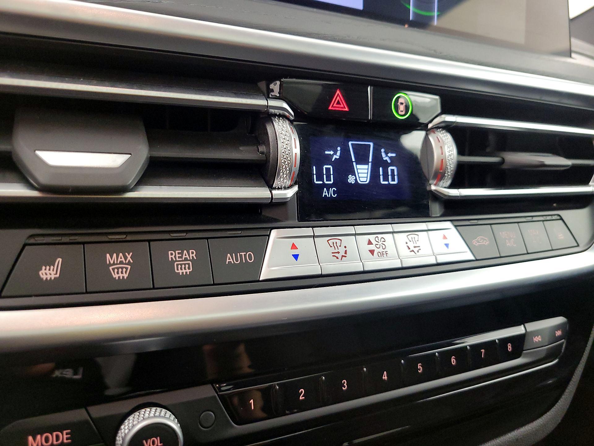 Thumbnail: 2024 BMW X3 - 17