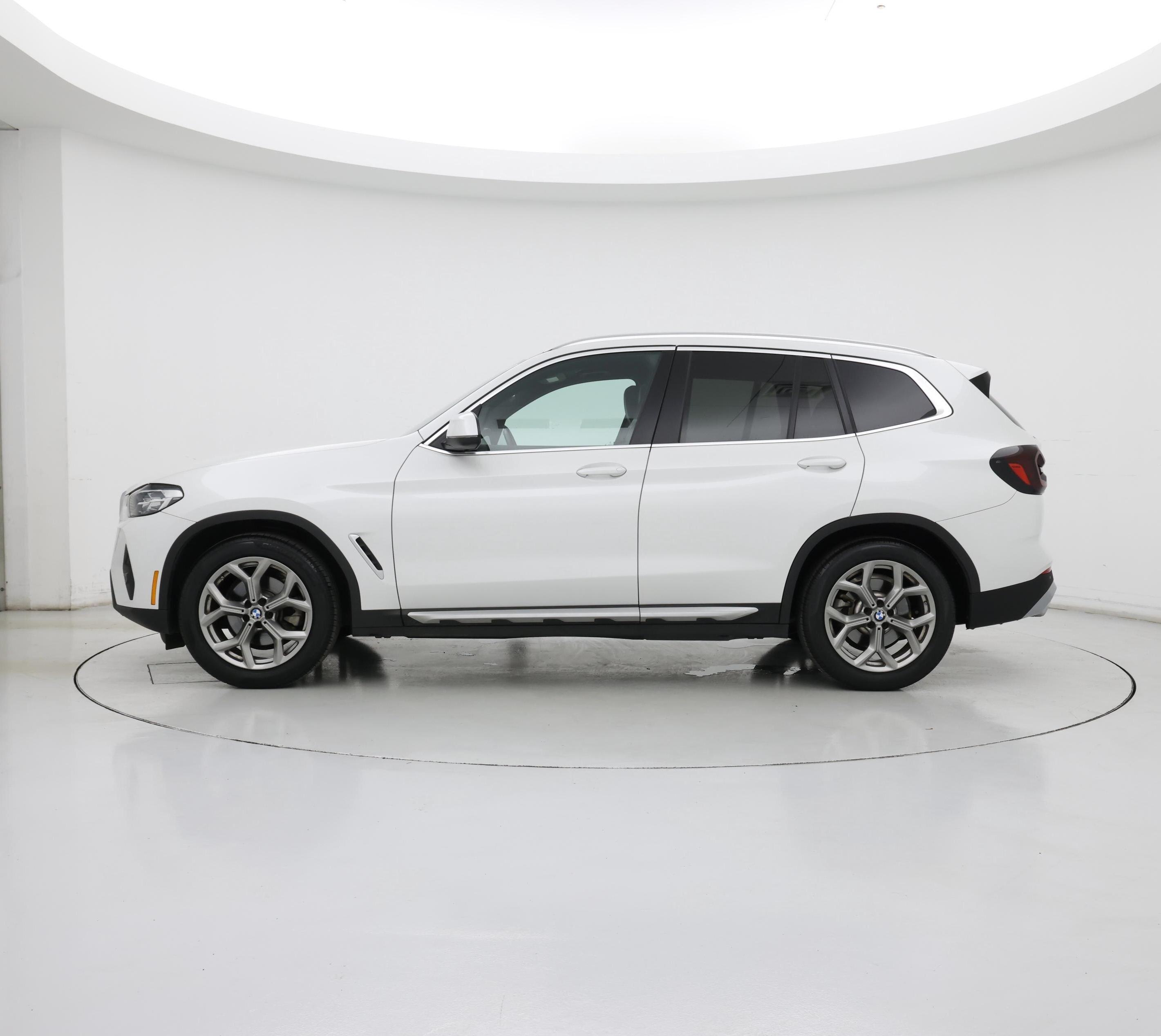Thumbnail: 2024 BMW X3 - 3