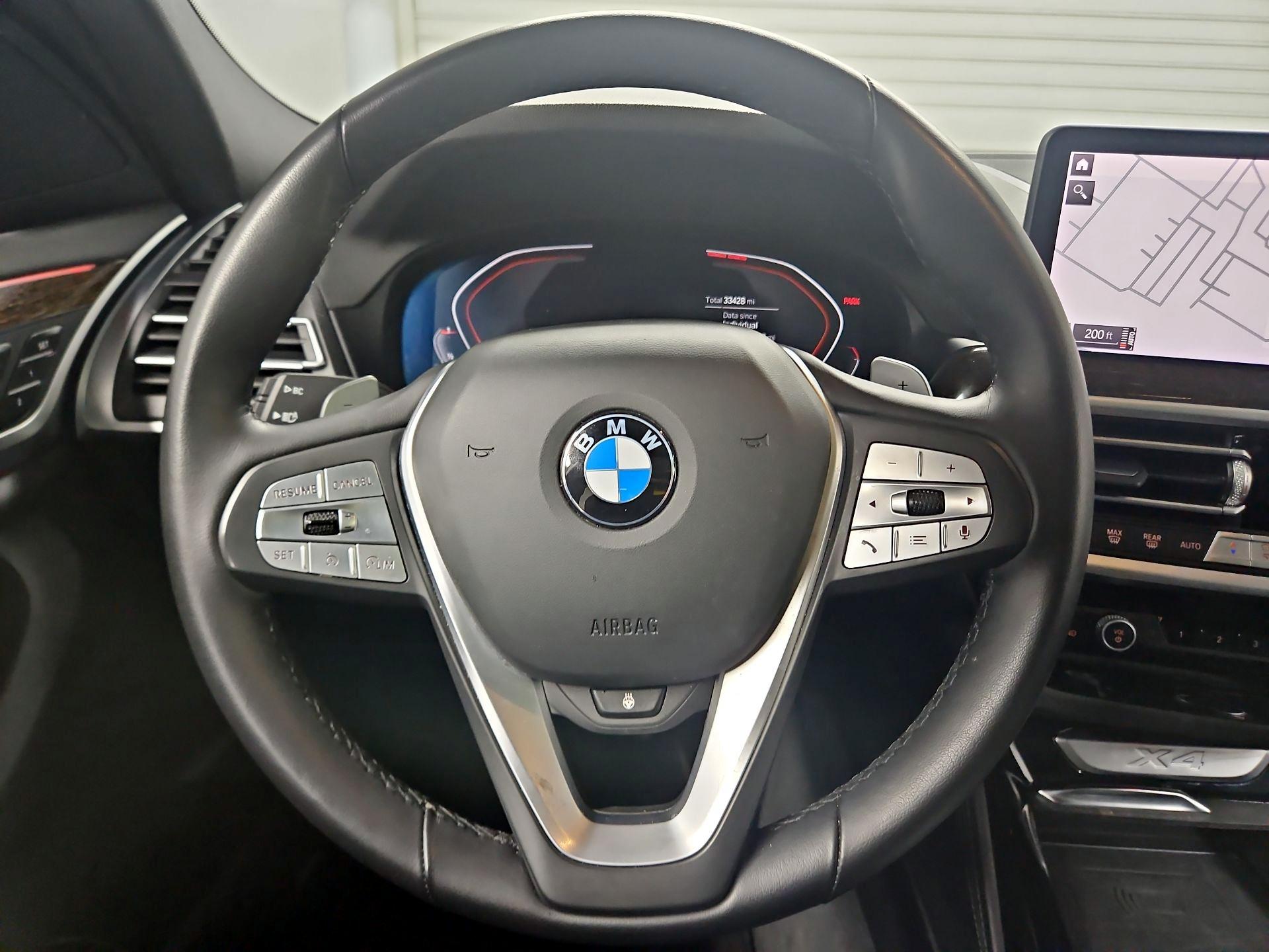 Thumbnail: 2024 BMW X4 - 10