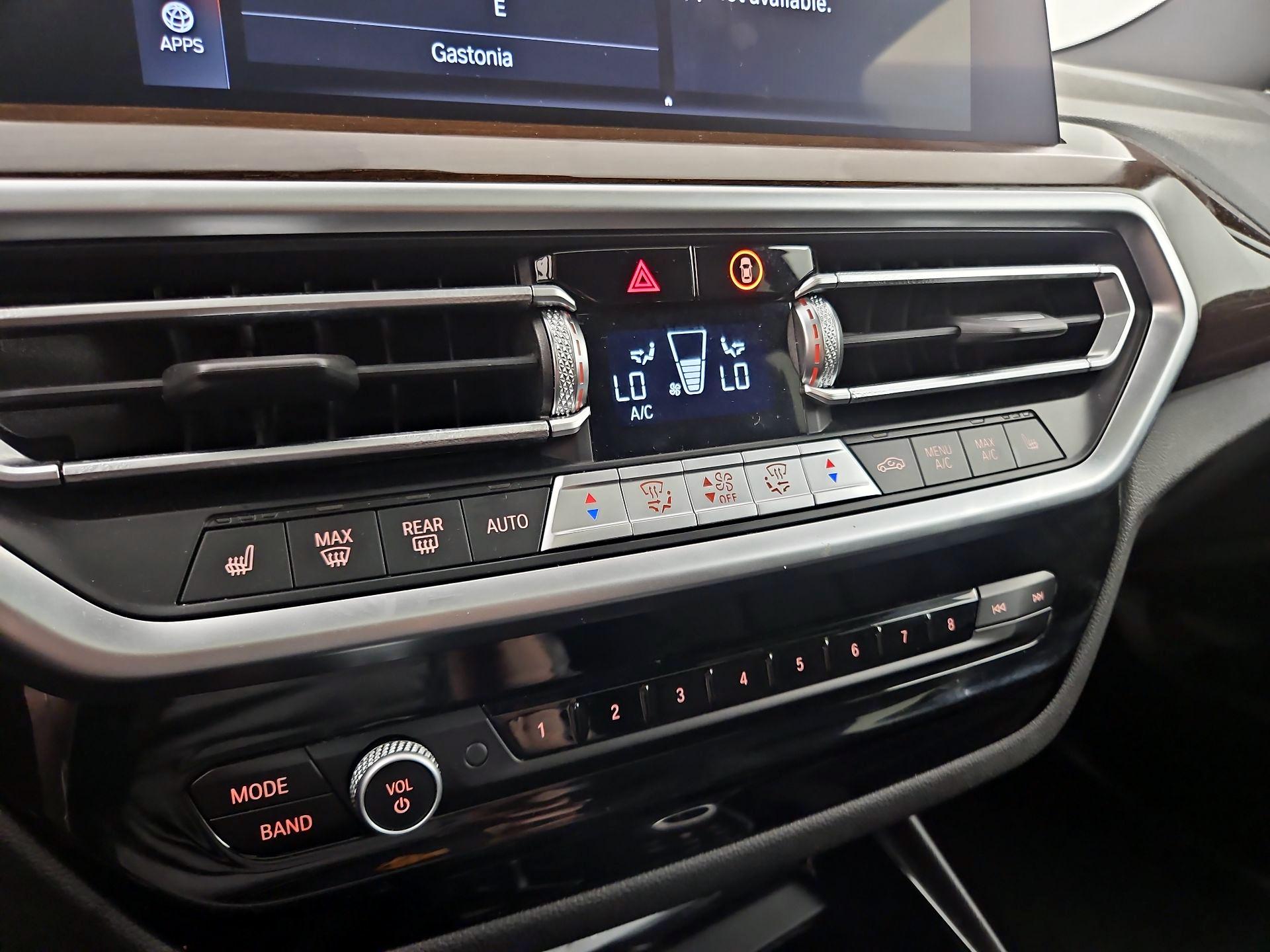 Thumbnail: 2024 BMW X3 - 17