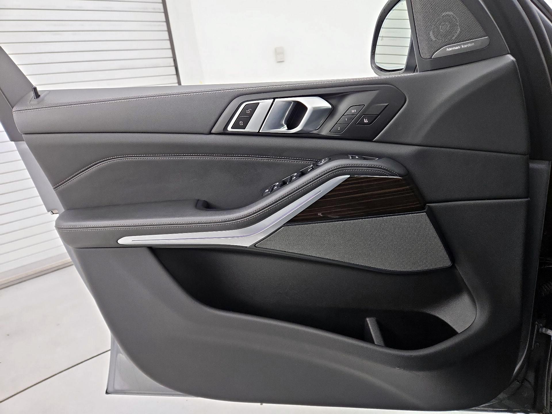 Thumbnail: 2024 BMW X5 - 12