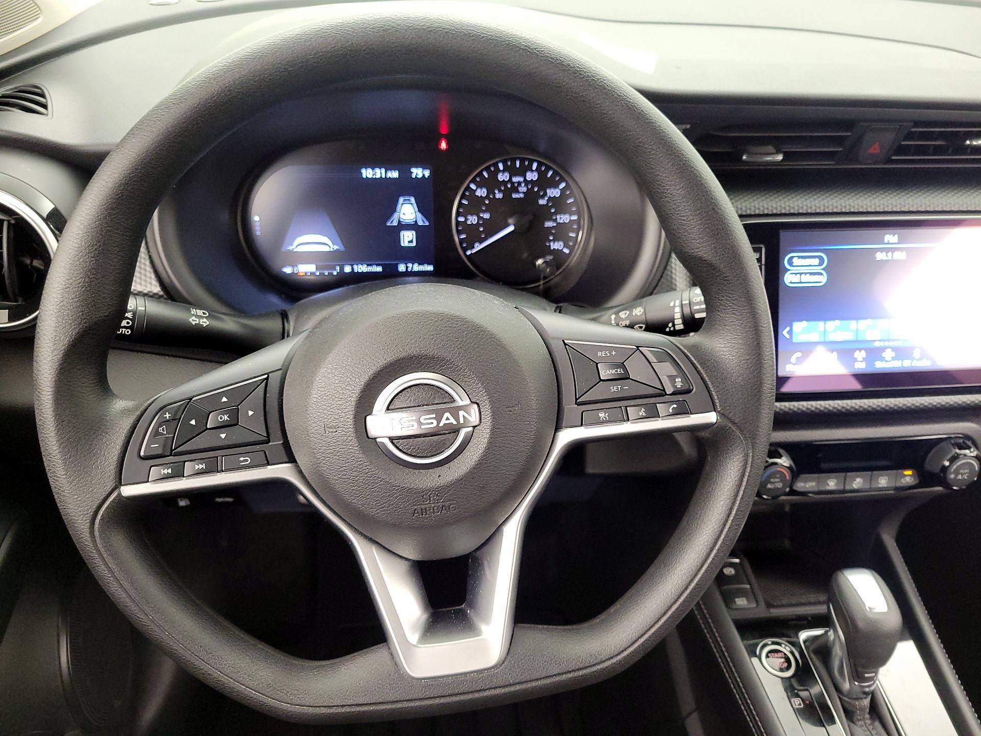 Thumbnail: 2022 Nissan Kicks - 10