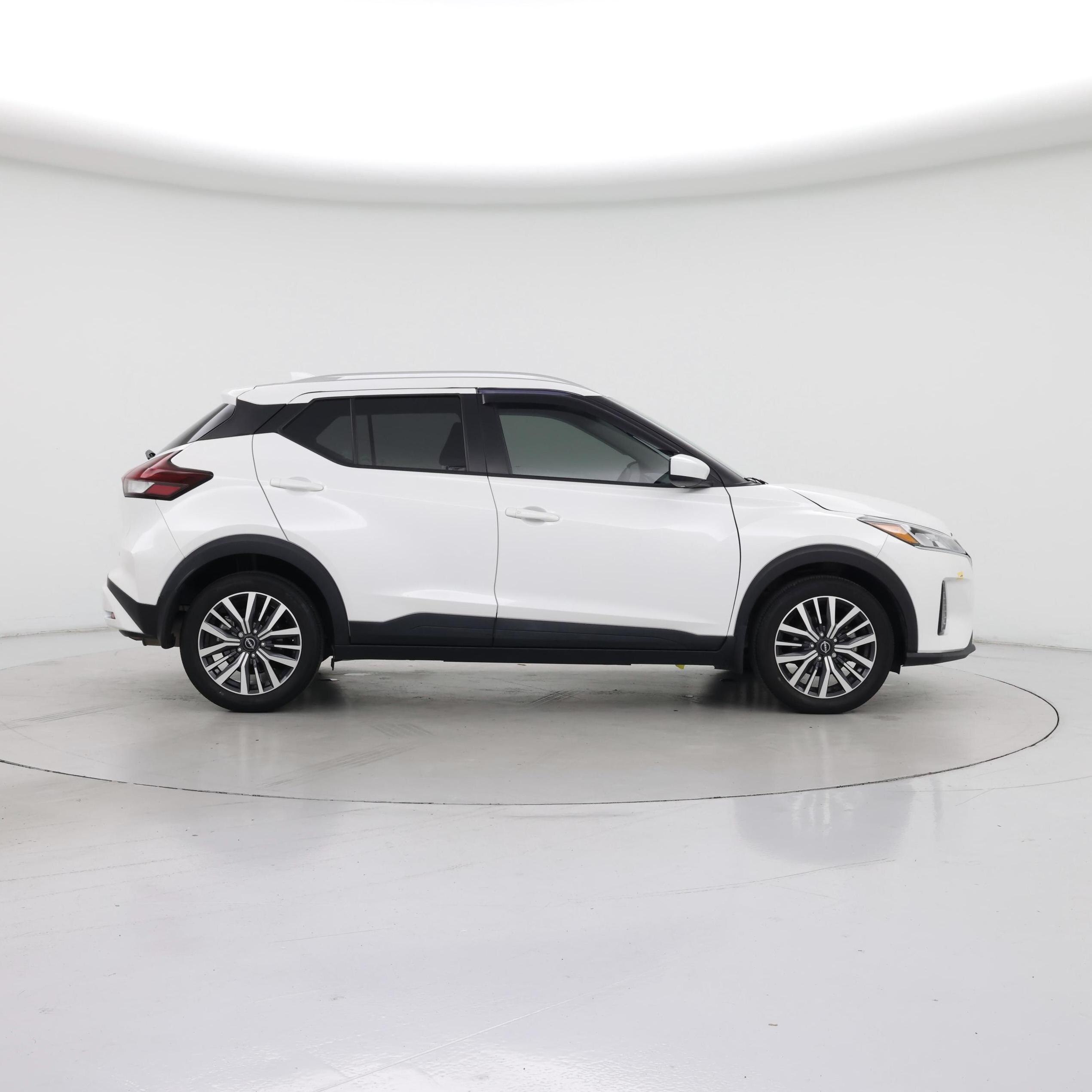 Thumbnail: 2022 Nissan Kicks - 7