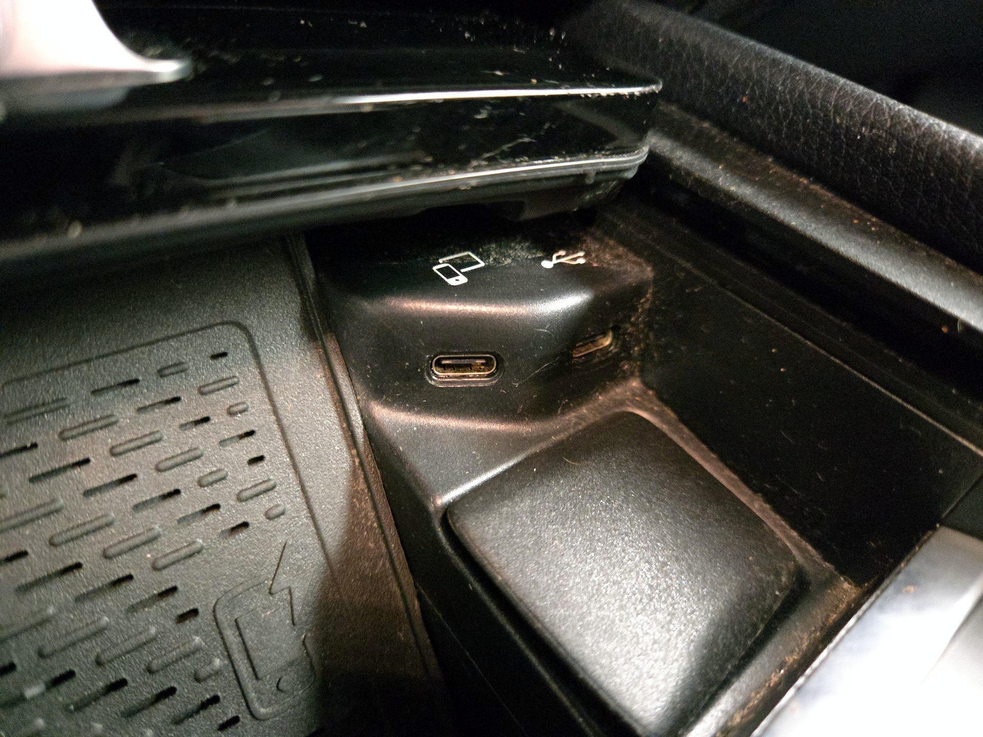 Thumbnail: 2021 Mercedes-Benz GLE - 19