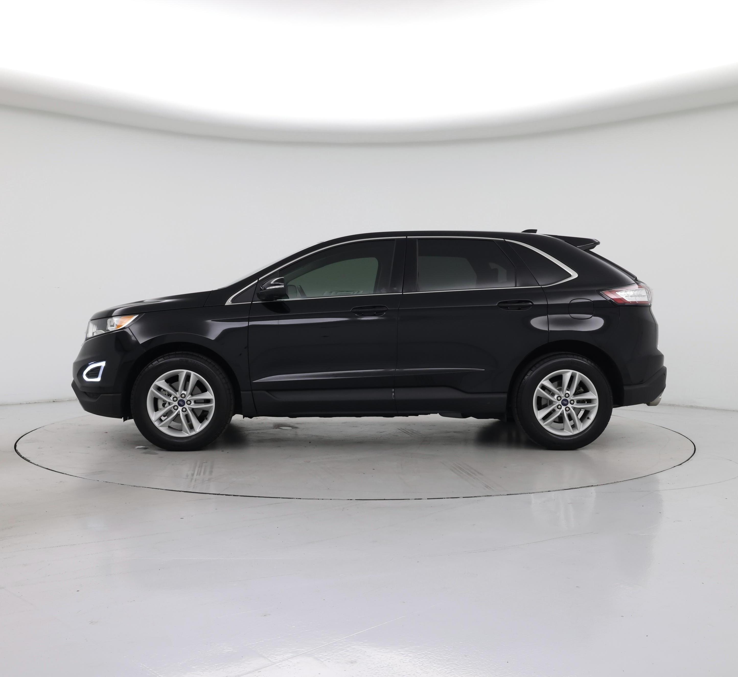 Thumbnail: 2017 Ford Edge - 3
