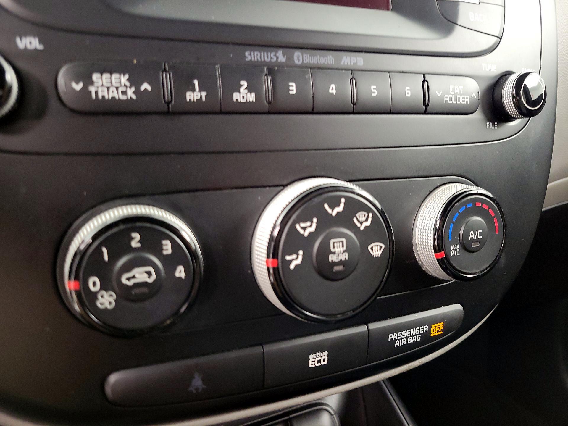 Thumbnail: 2014 Kia Soul - 15
