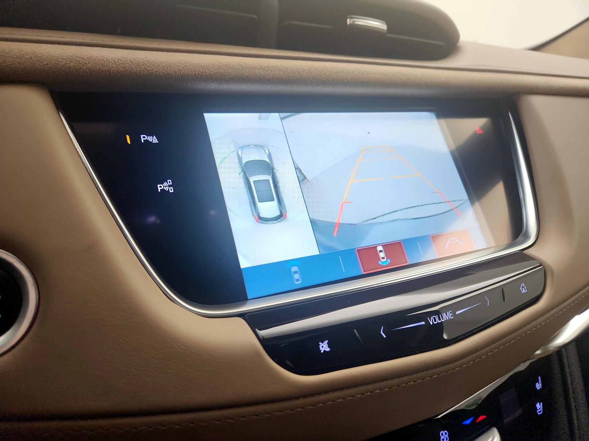 Thumbnail: 2019 Cadillac XT5 - 15