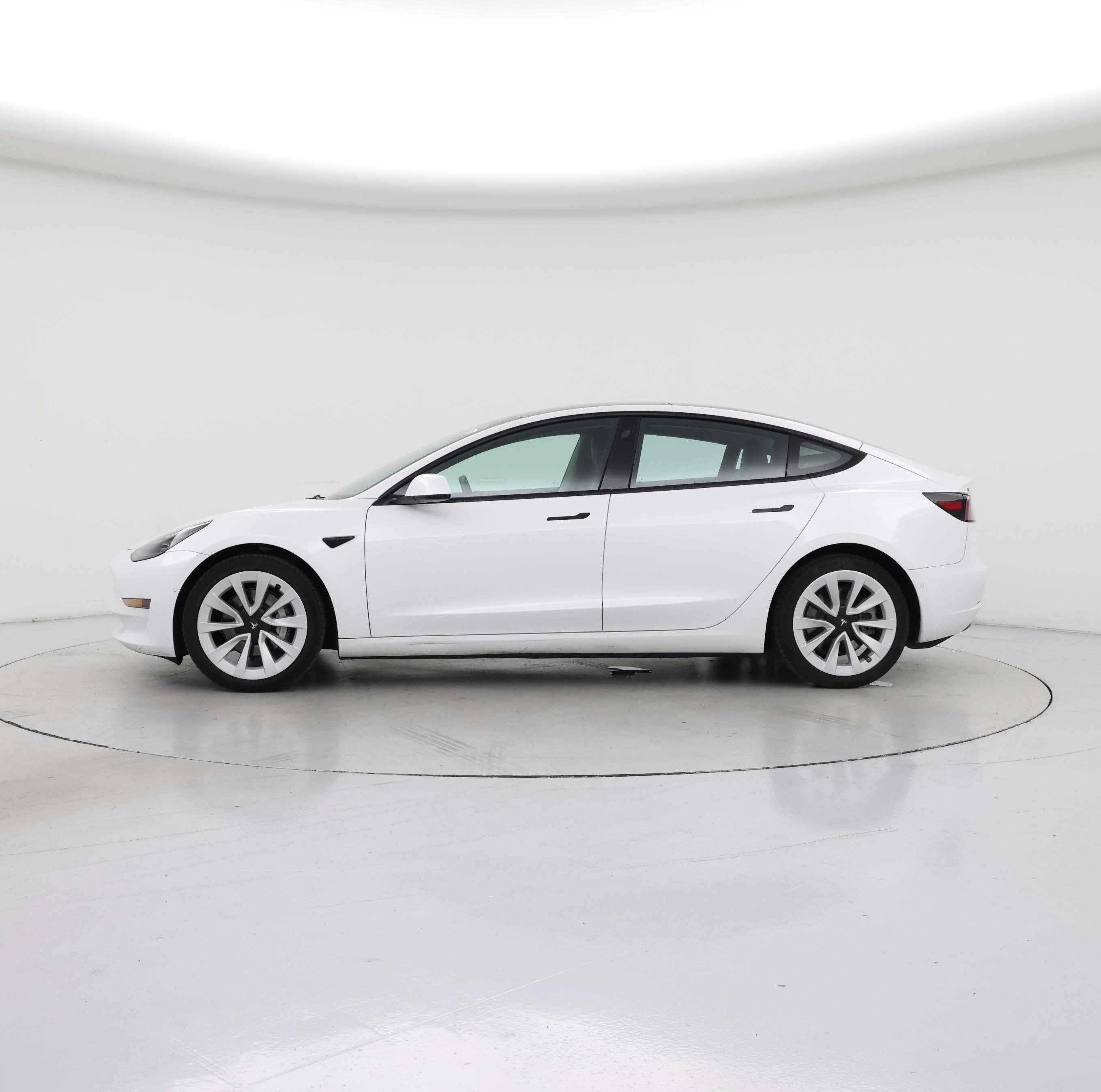 Thumbnail: 2022 Tesla Model 3 - 3