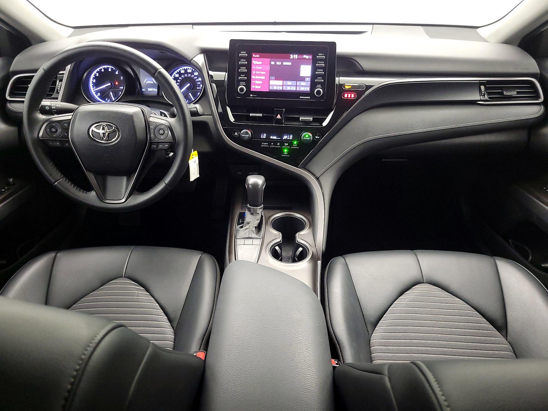 Thumbnail: 2022 Toyota Camry - 9