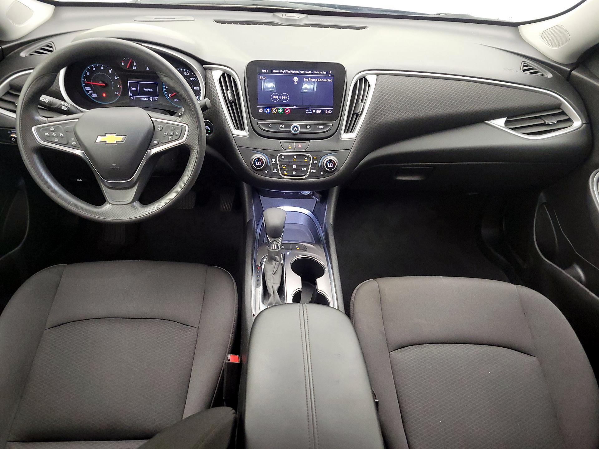 Thumbnail: 2024 Chevrolet Malibu - 9