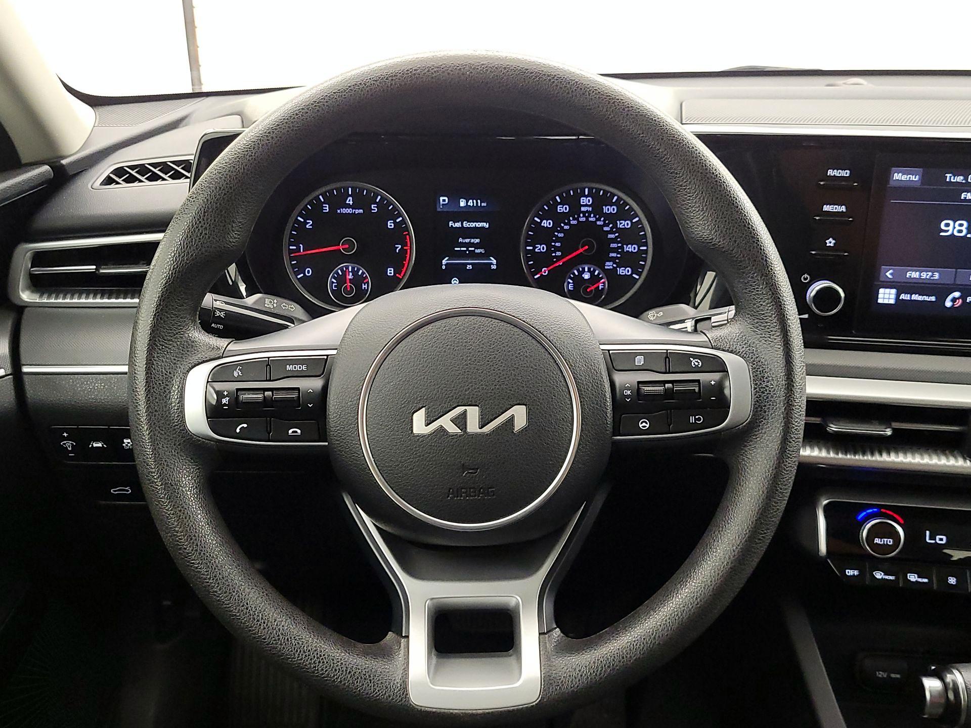 Thumbnail: 2023 Kia K5 - 10