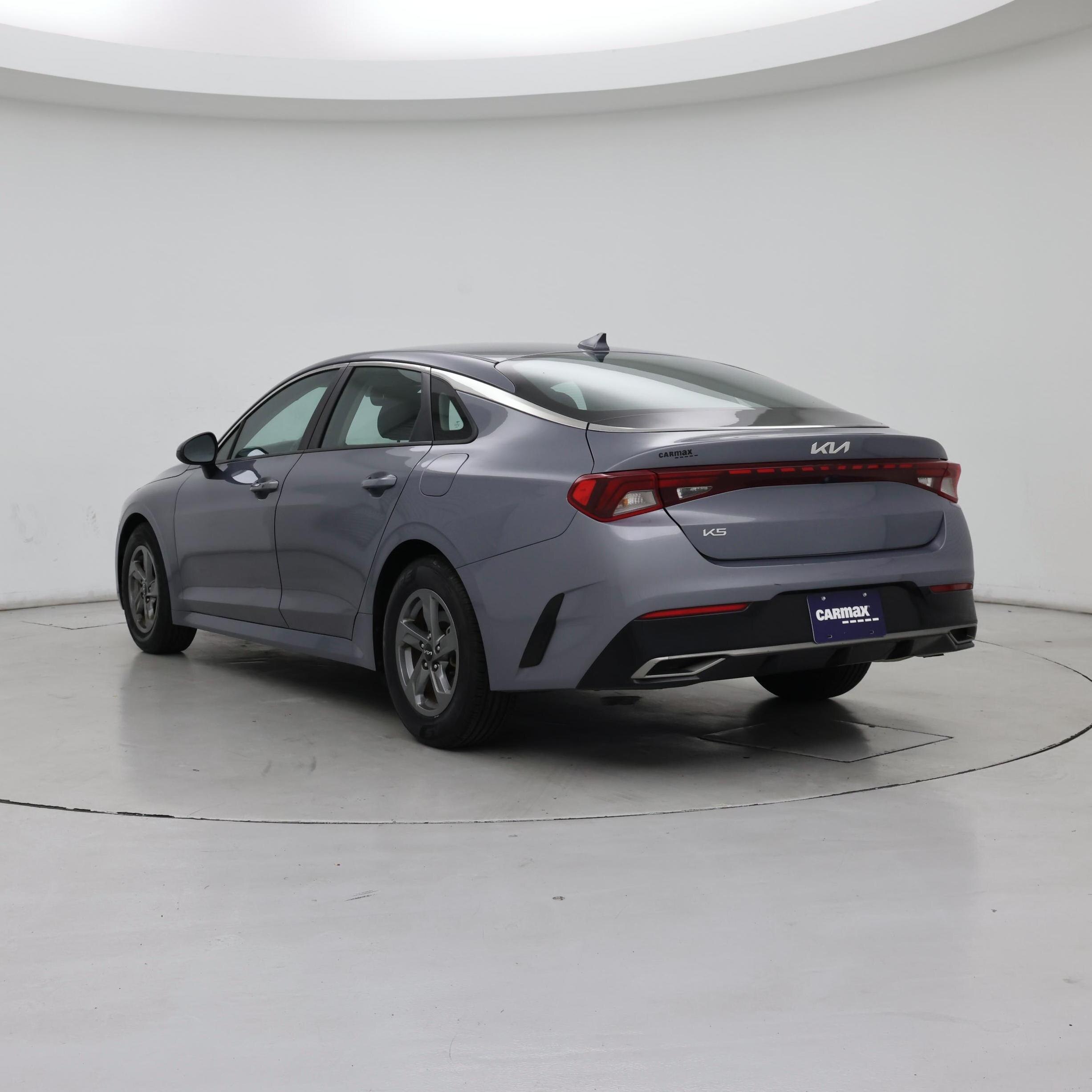 Thumbnail: 2023 Kia K5 - 2