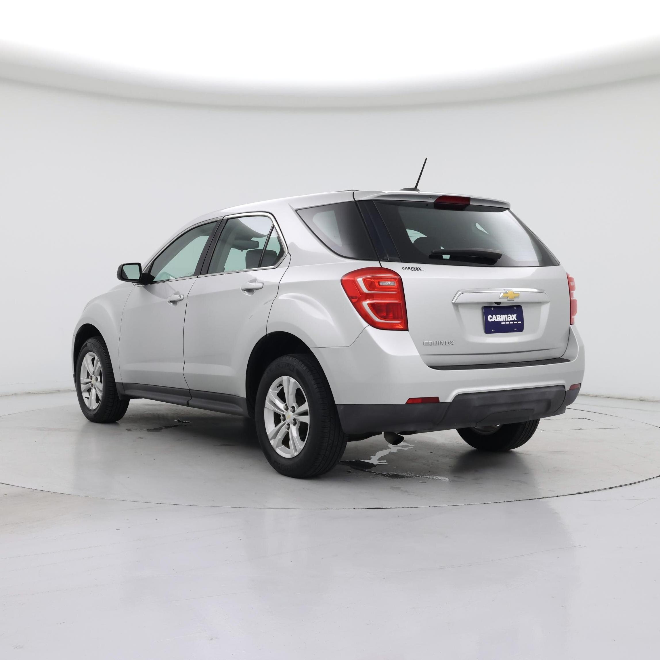 Thumbnail: 2017 Chevrolet Equinox - 2