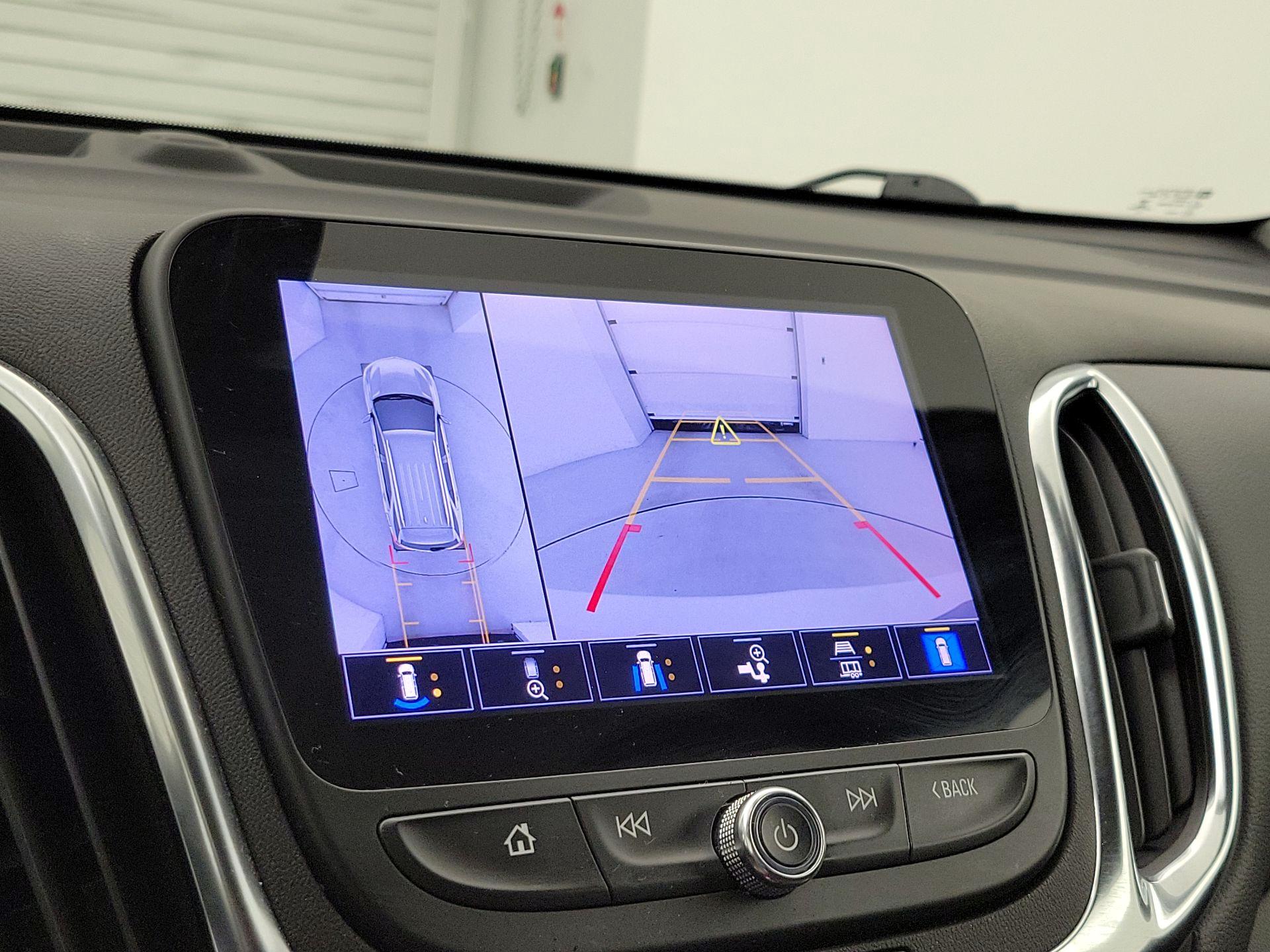 Thumbnail: 2022 Chevrolet Equinox - 14