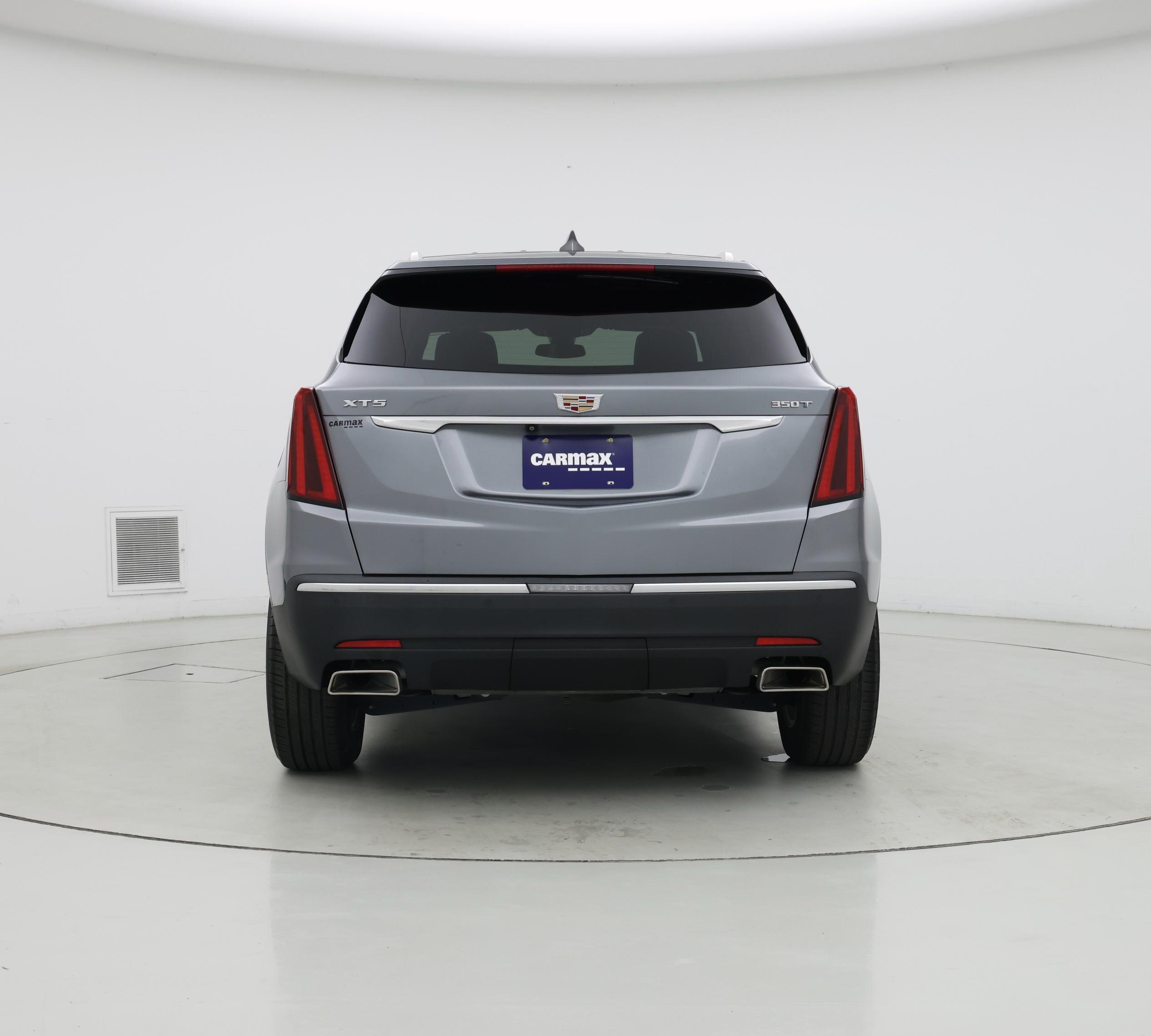 Thumbnail: 2022 Cadillac XT5 - 6