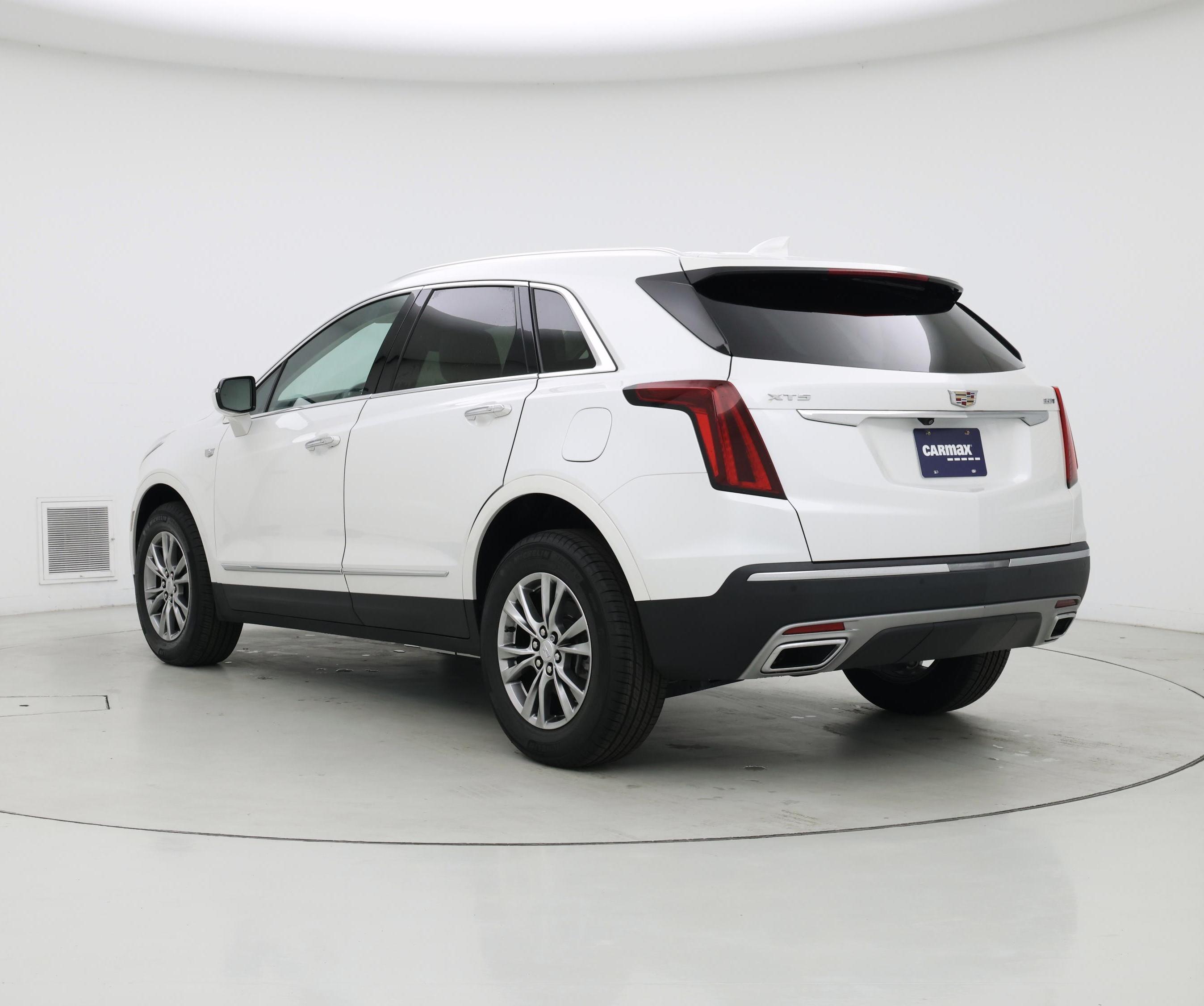 Thumbnail: 2023 Cadillac XT5 - 2