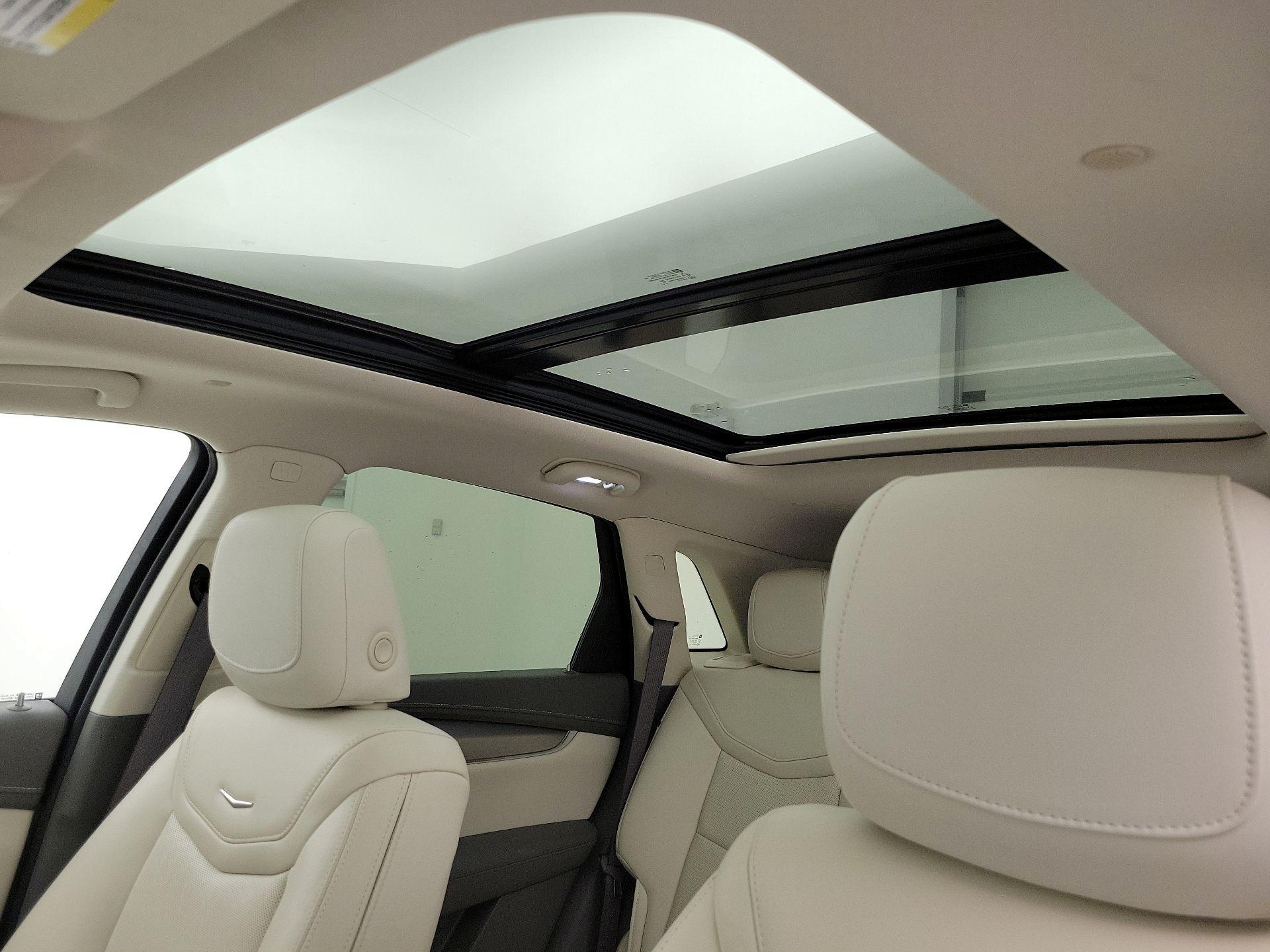 Thumbnail: 2023 Cadillac XT5 - 20