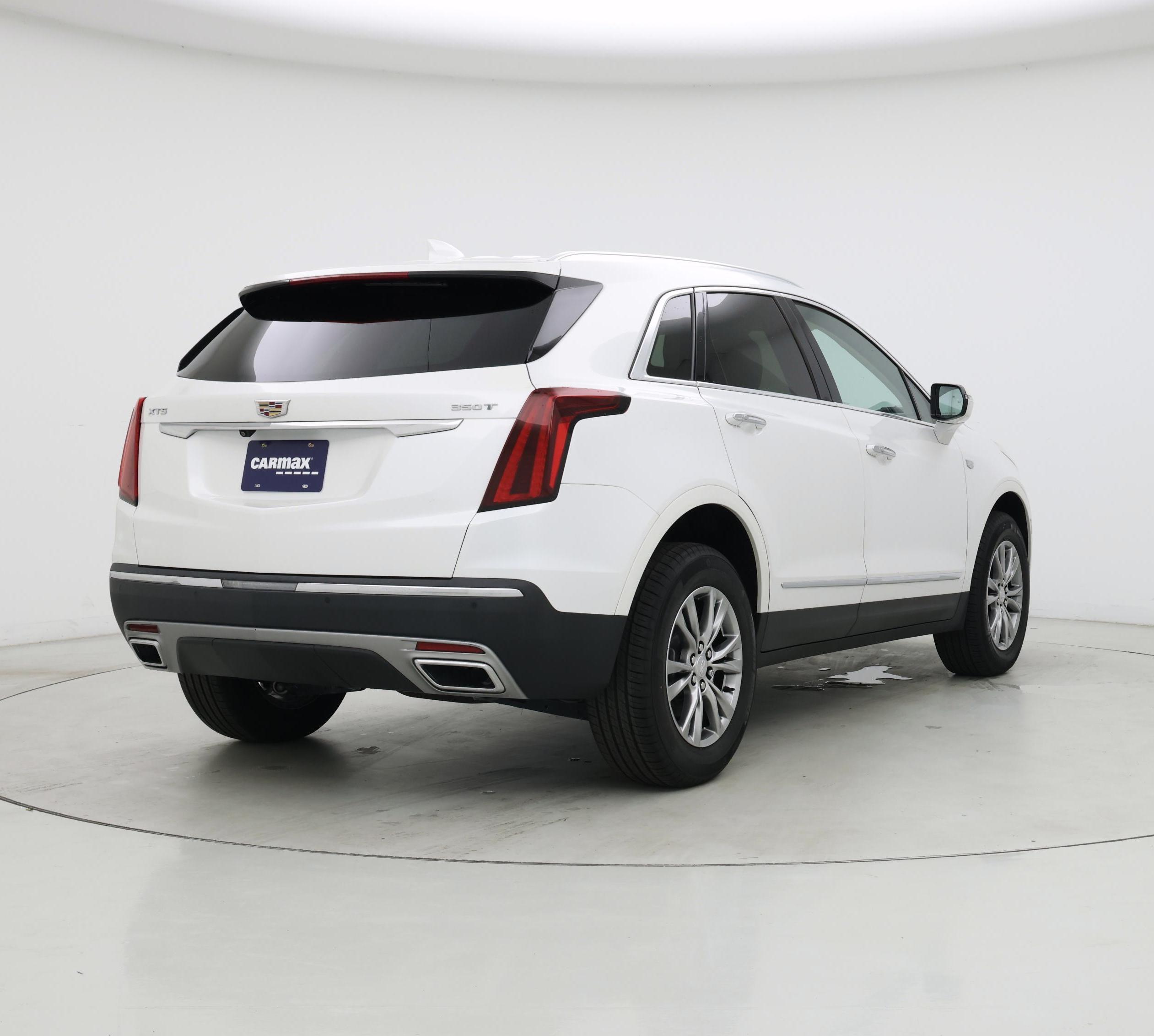 Thumbnail: 2023 Cadillac XT5 - 8