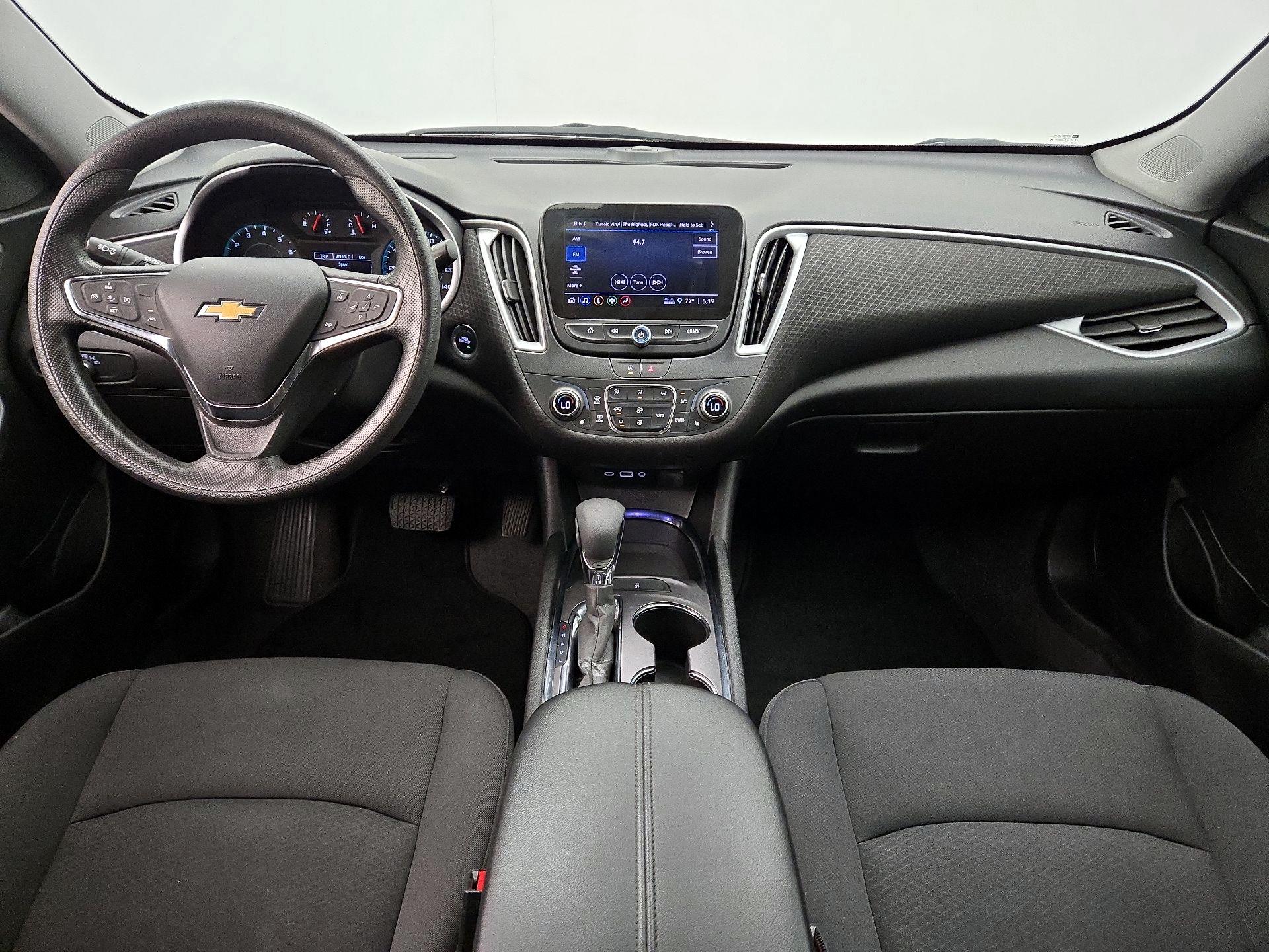 Thumbnail: 2023 Chevrolet Malibu - 9