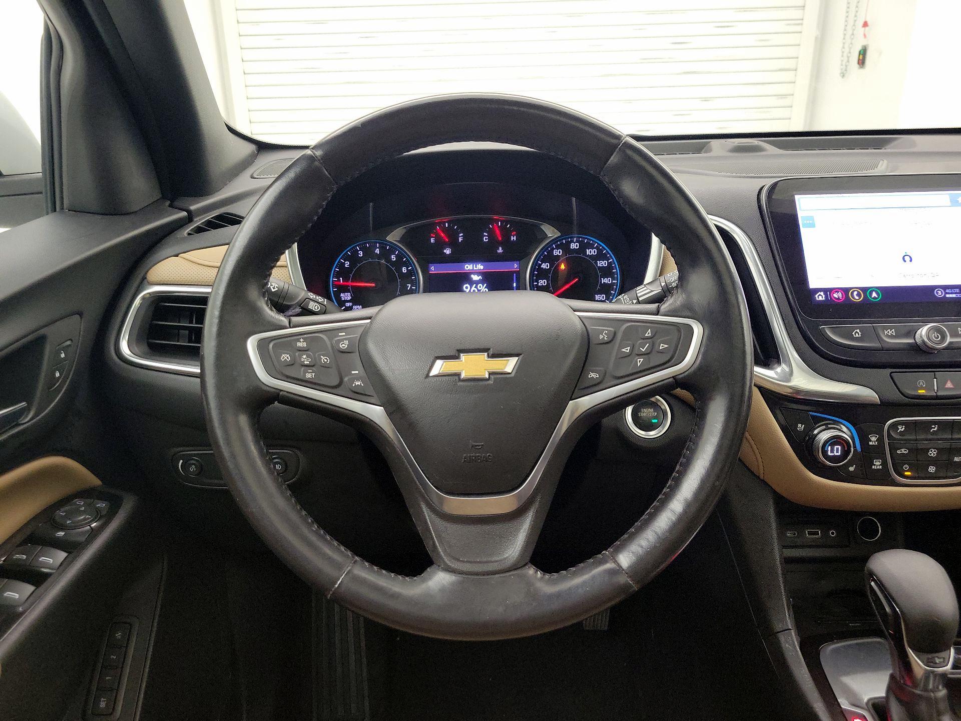 Thumbnail: 2022 Chevrolet Equinox - 10