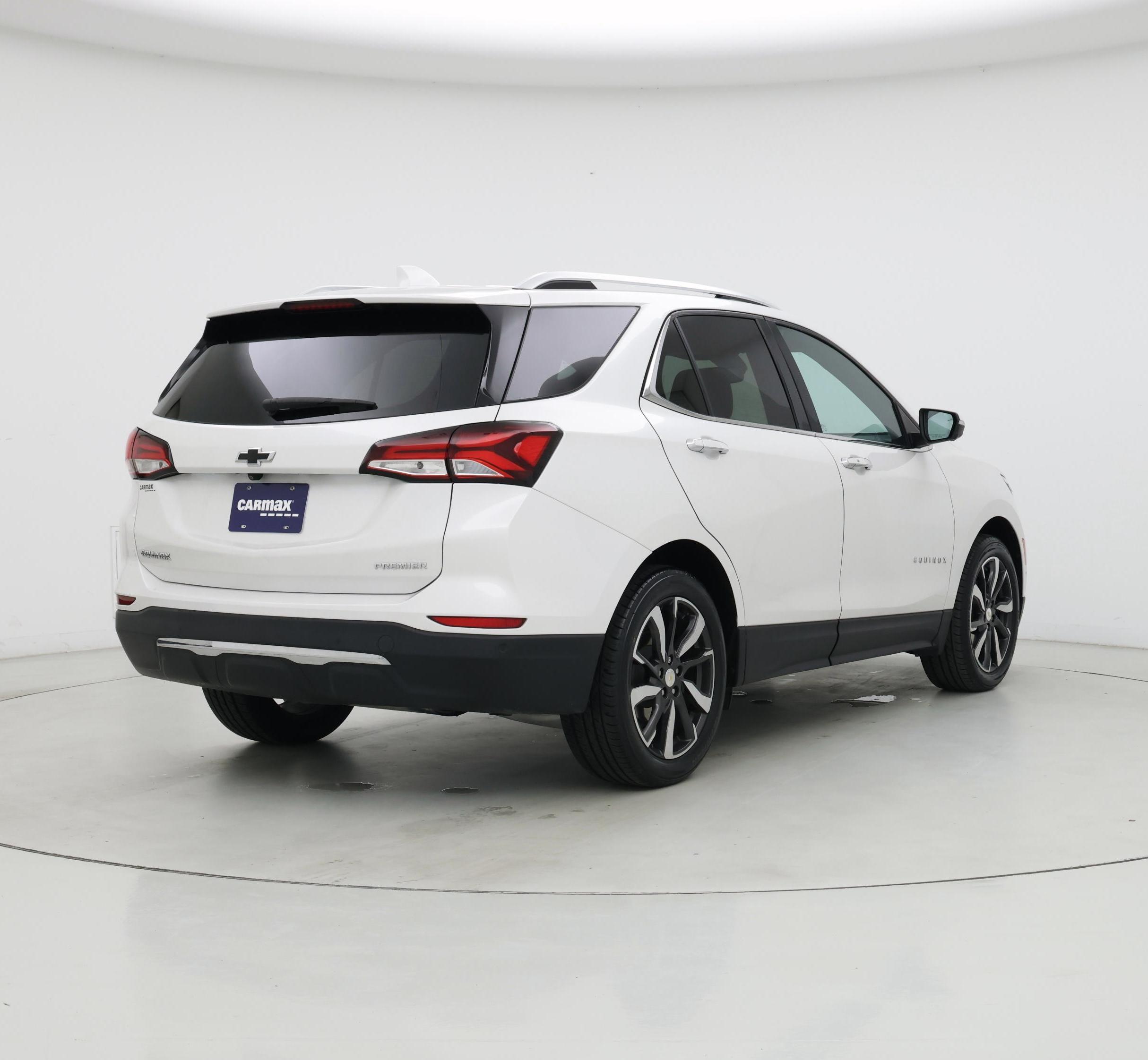 Thumbnail: 2022 Chevrolet Equinox - 8