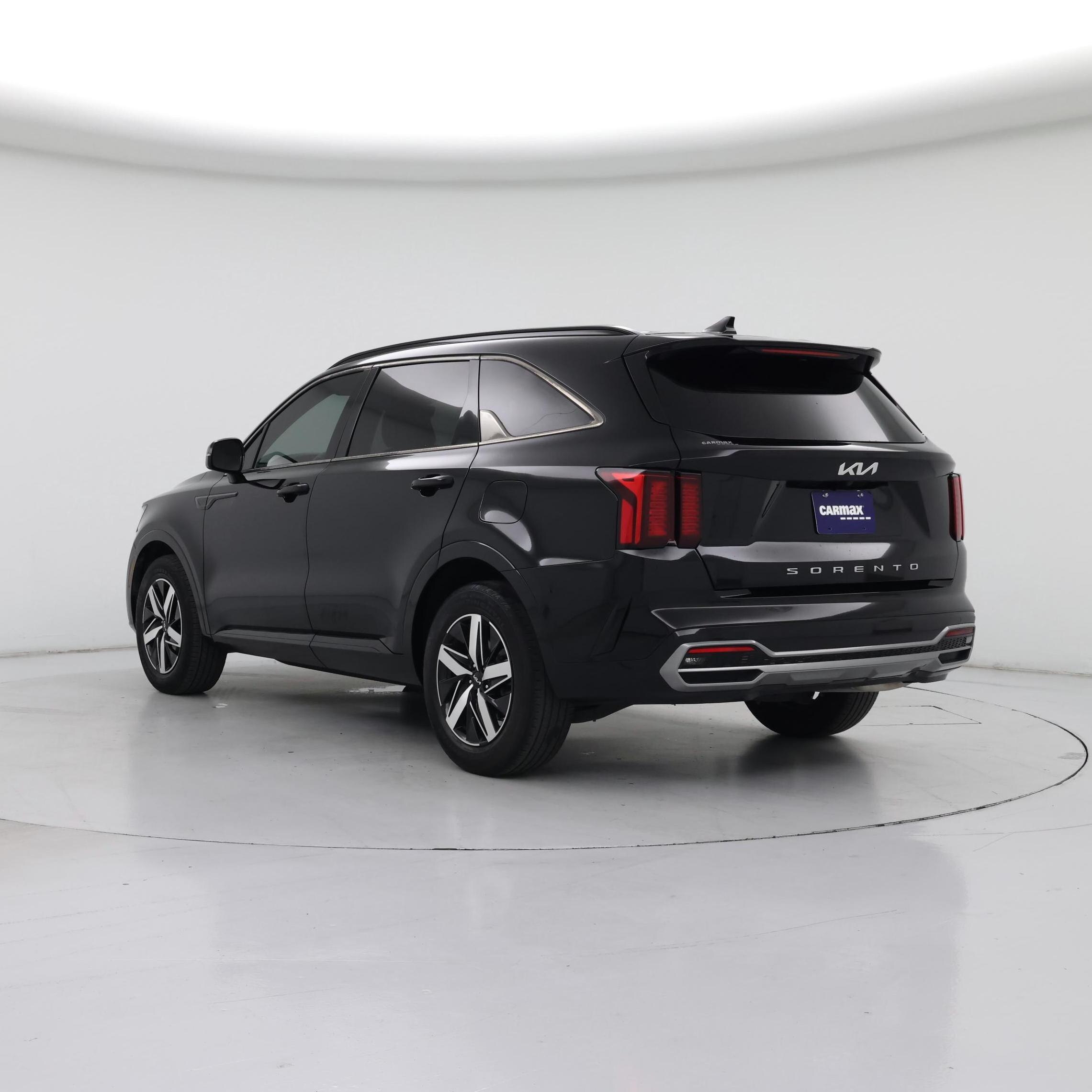 Thumbnail: 2022 Kia Sorento - 2