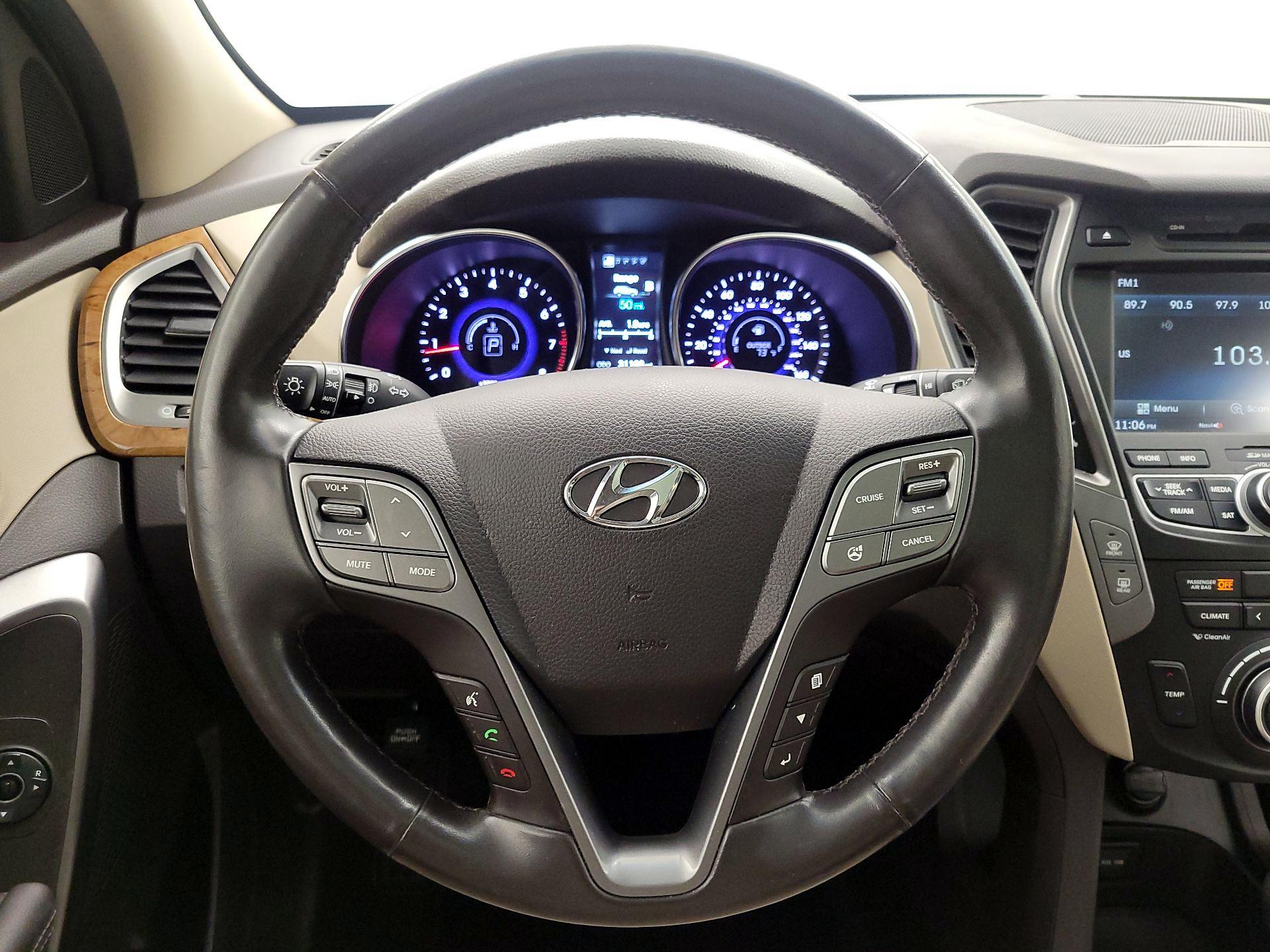 Thumbnail: 2014 Hyundai Santa Fe - 10