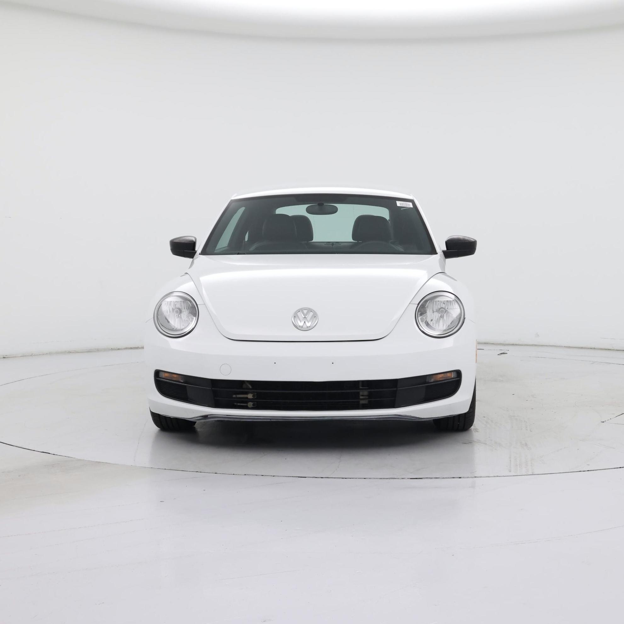 Thumbnail: 2015 Volkswagen Beetle - 5