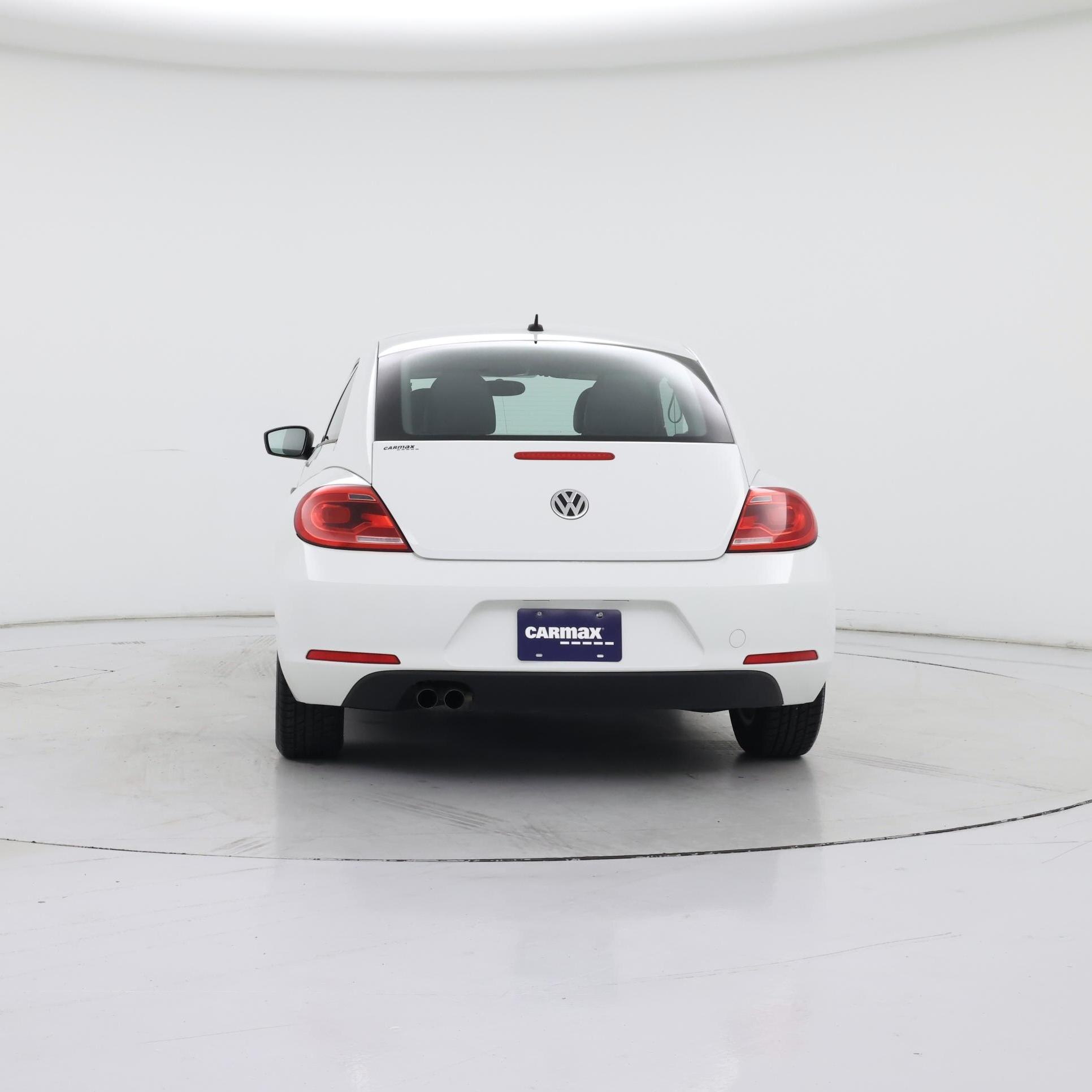 Thumbnail: 2015 Volkswagen Beetle - 6