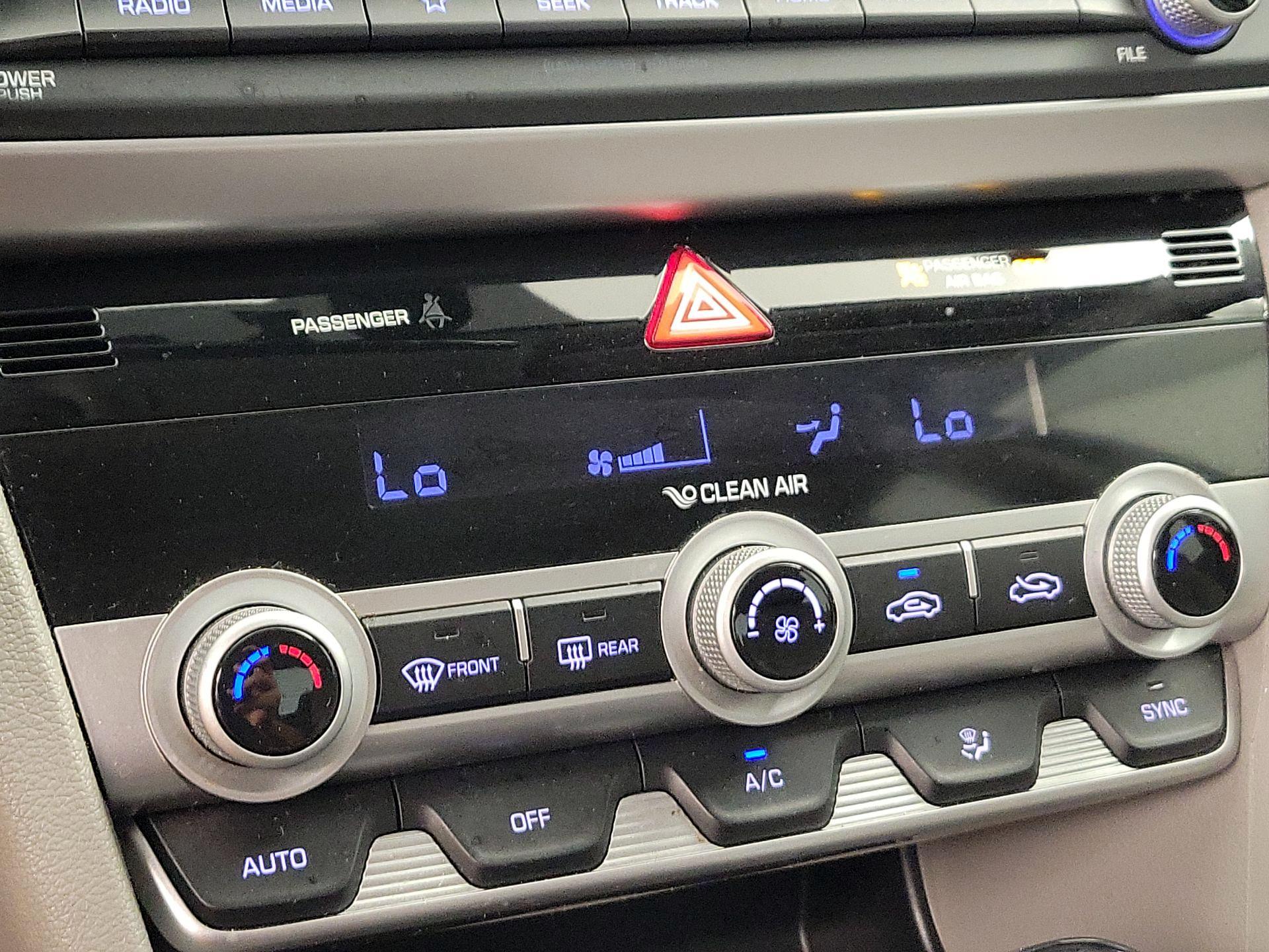 Thumbnail: 2019 Hyundai Elantra - 16