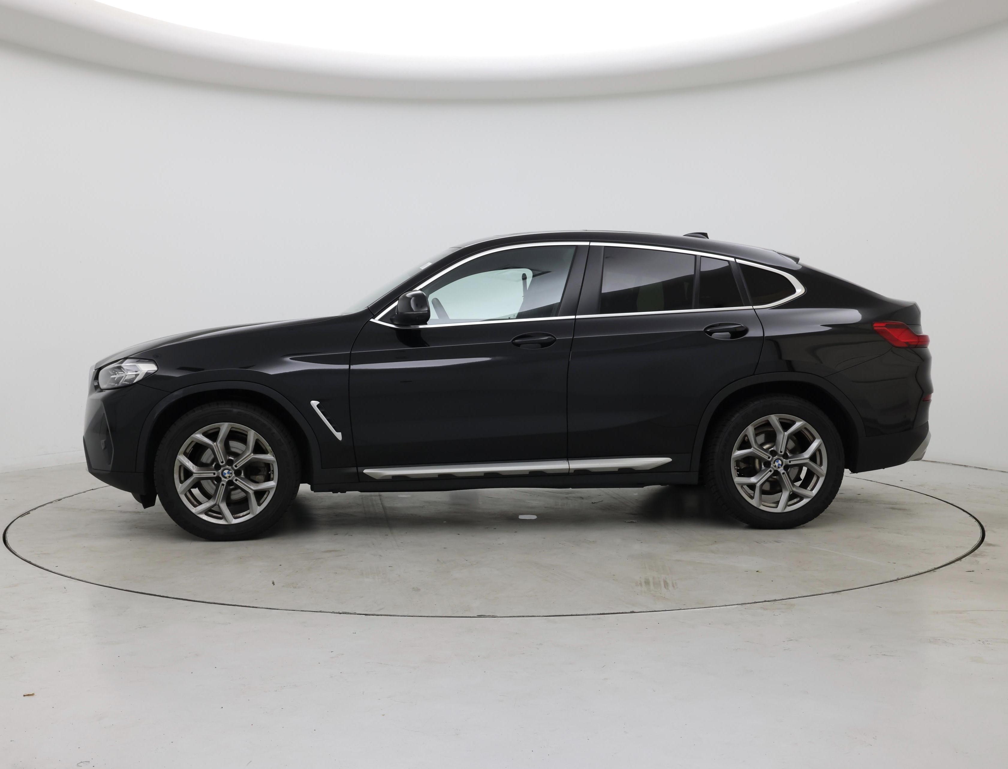 Thumbnail: 2024 BMW X4 - 3