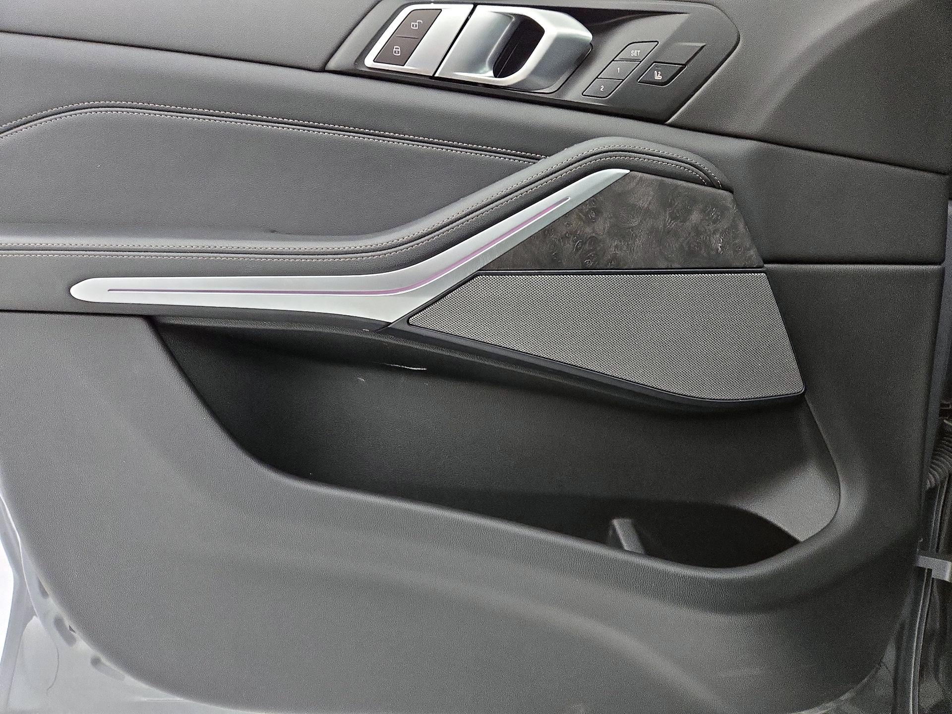 Thumbnail: 2024 BMW X5 - 12