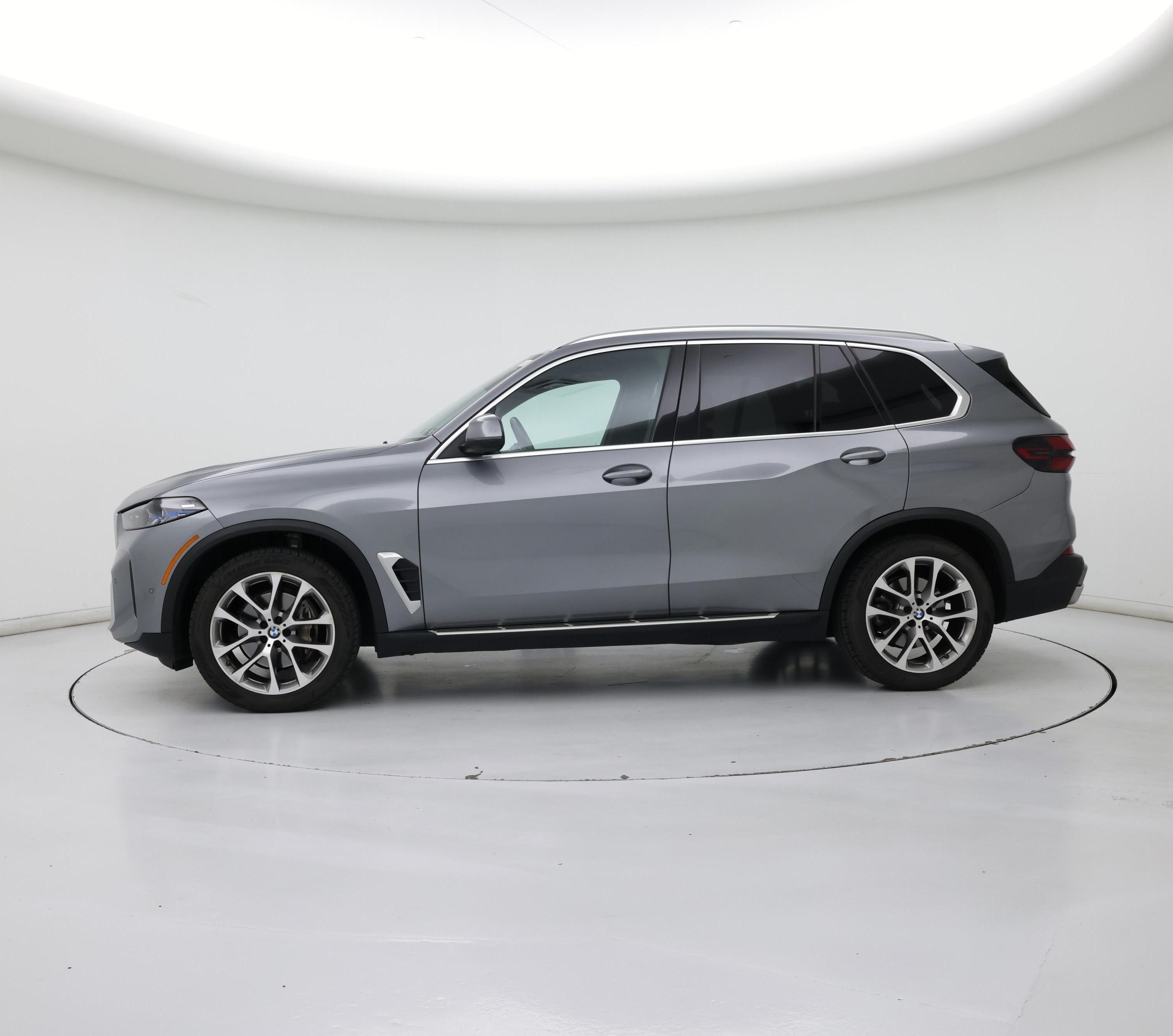 Thumbnail: 2024 BMW X5 - 3