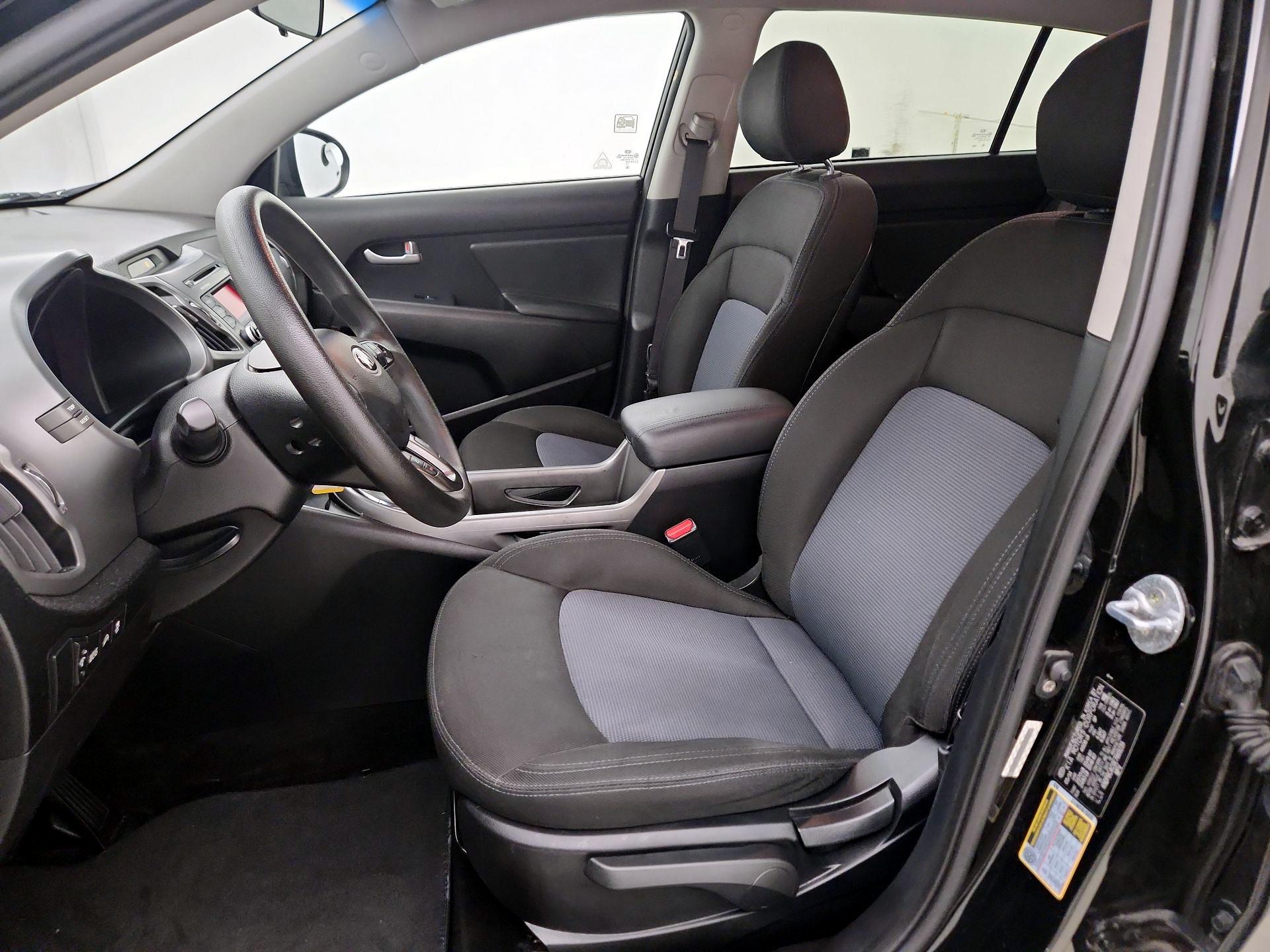 Thumbnail: 2014 Kia Sportage - 11