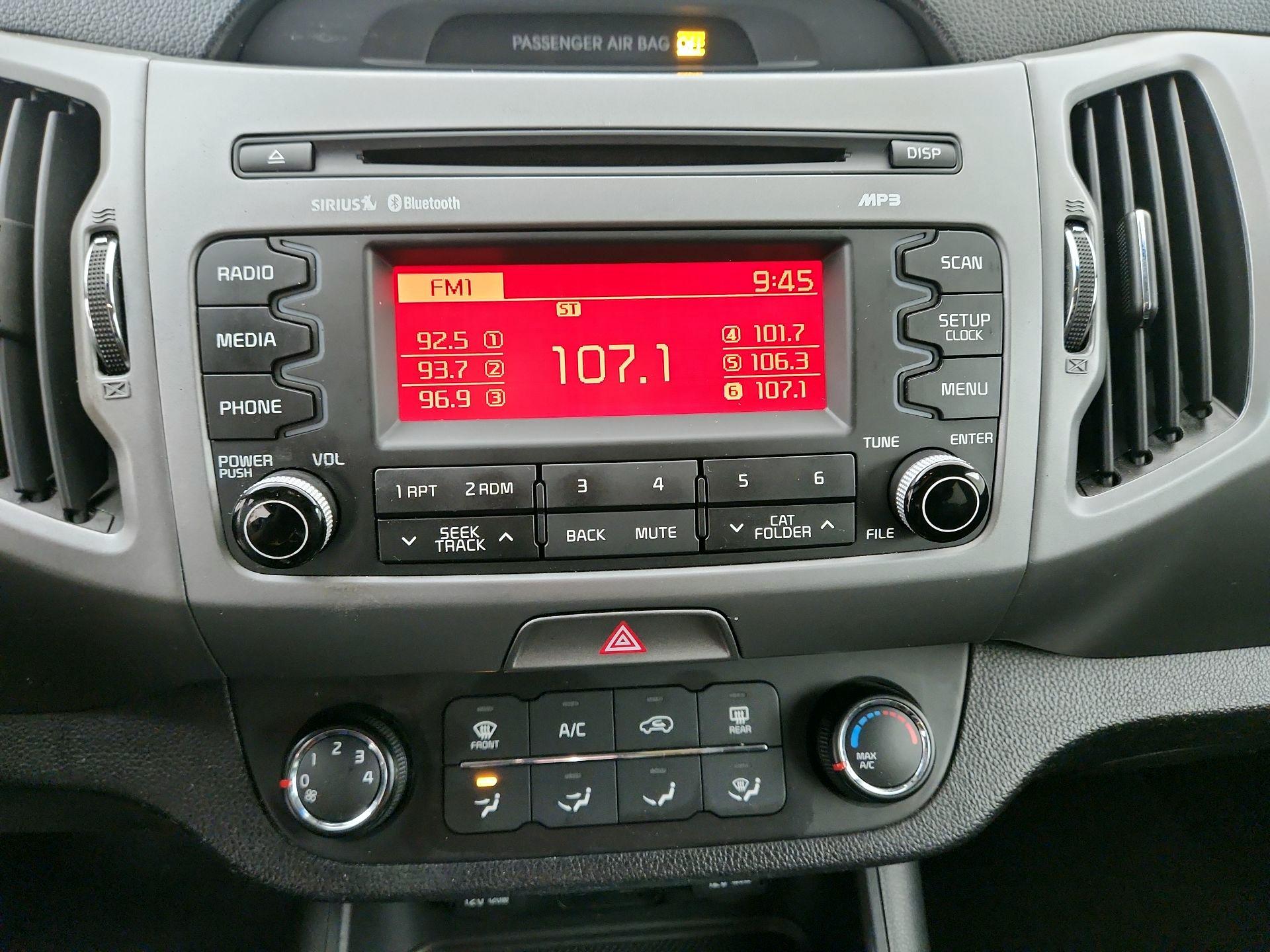Thumbnail: 2014 Kia Sportage - 14