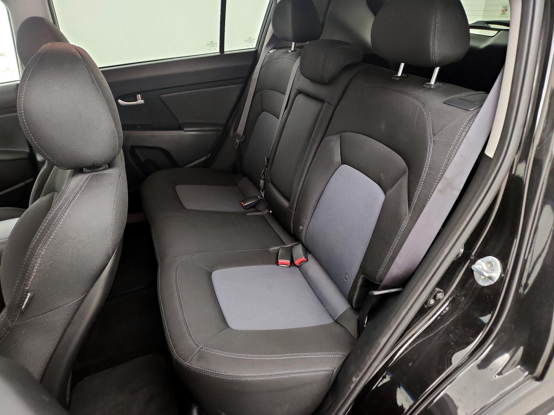 Thumbnail: 2014 Kia Sportage - 18