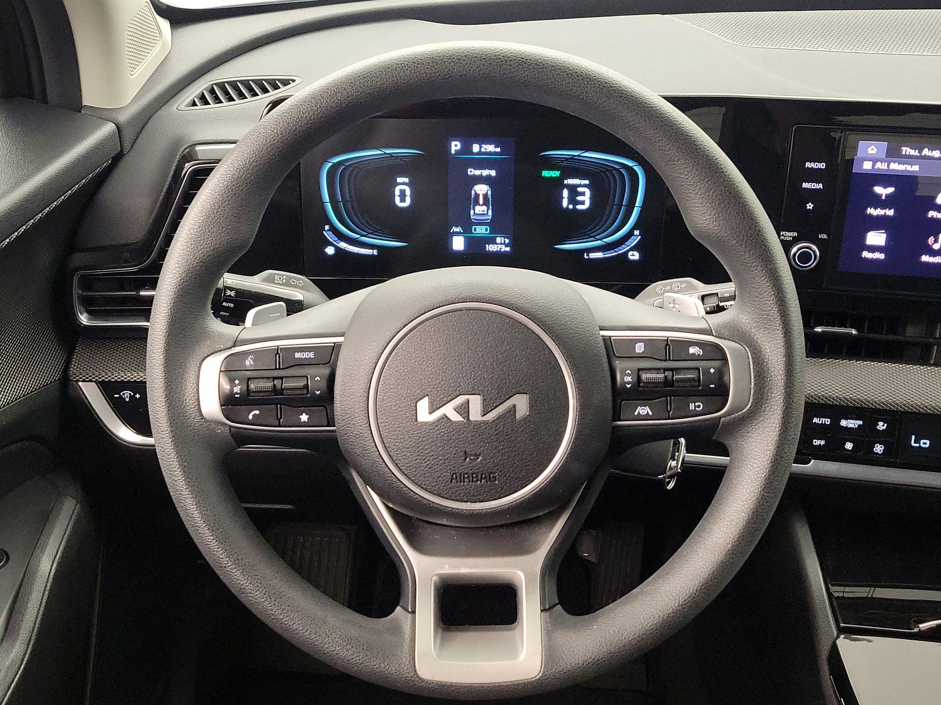 Thumbnail: 2023 Kia Sportage - 10