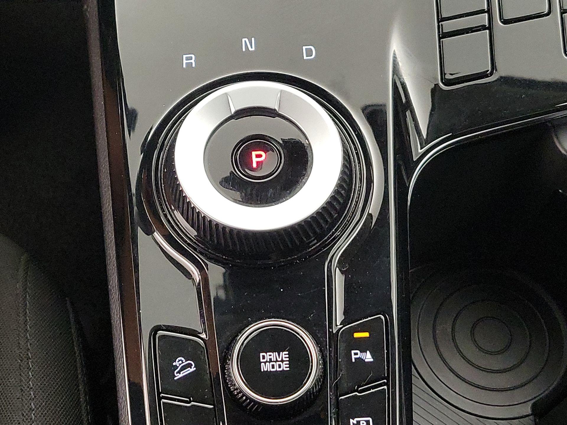 Thumbnail: 2023 Kia Sportage - 17