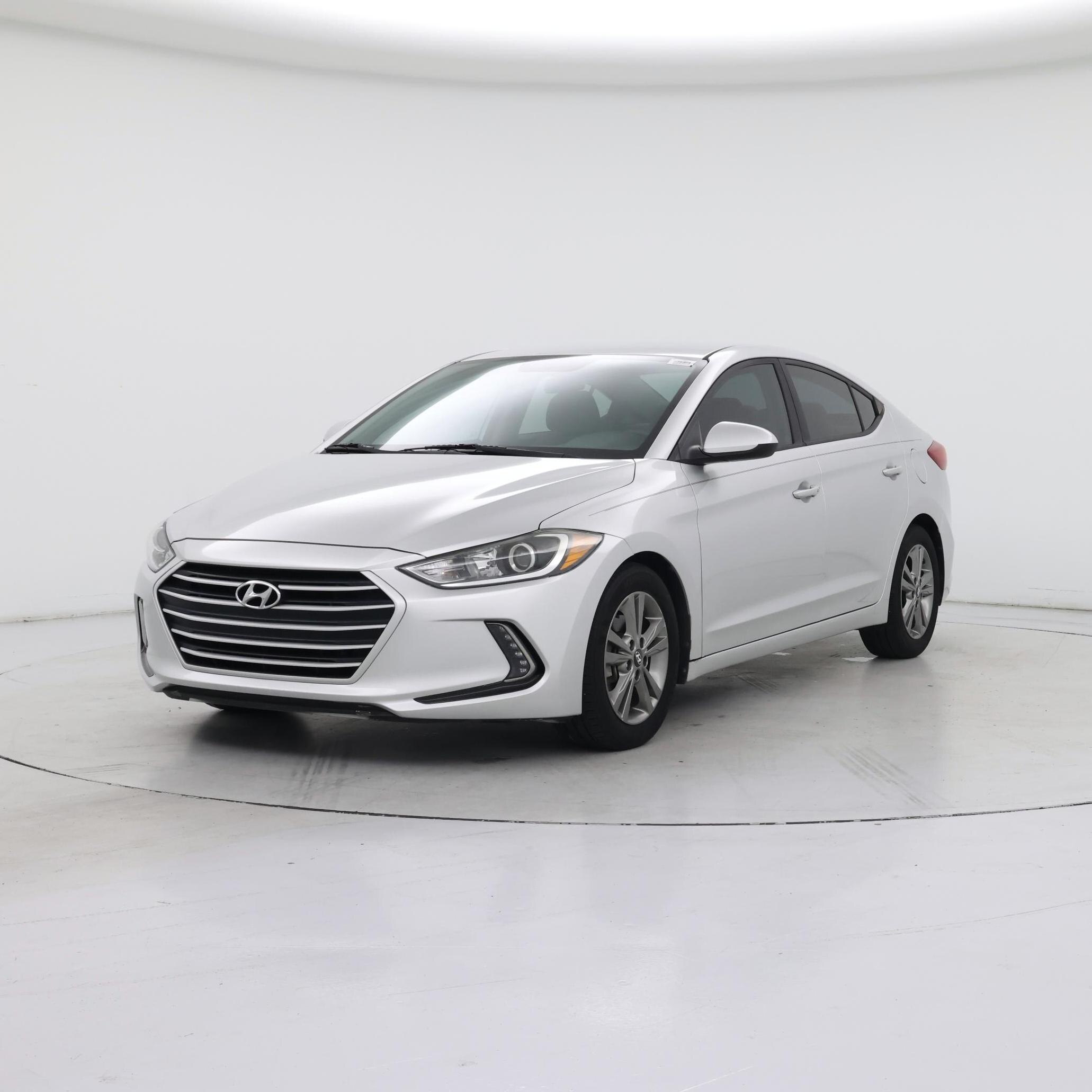 Thumbnail: 2017 Hyundai Elantra - 4