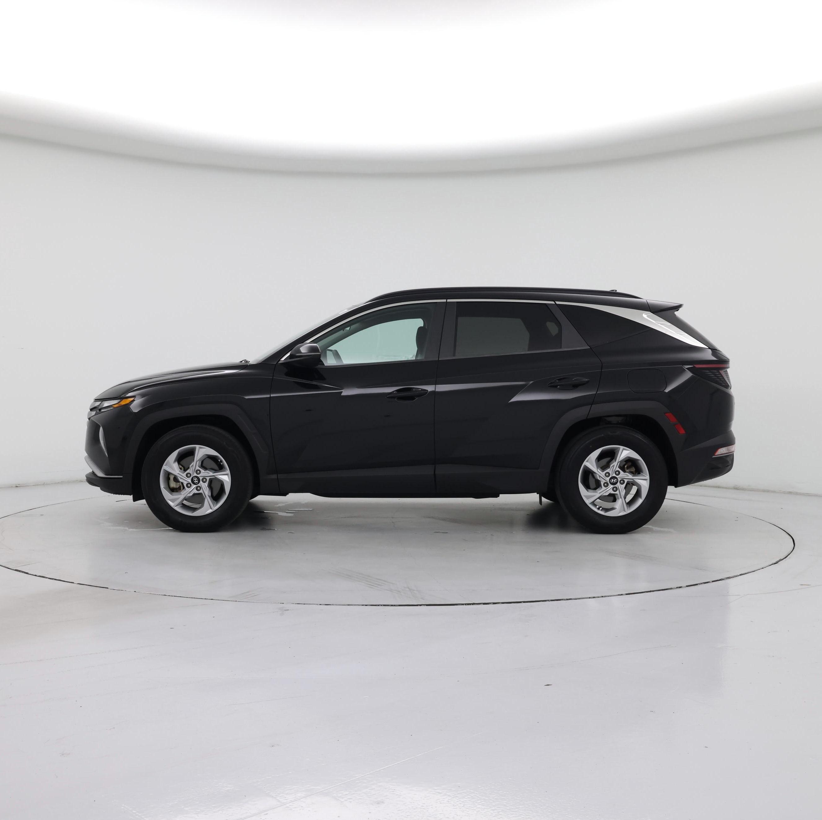 Thumbnail: 2022 Hyundai Tucson - 3
