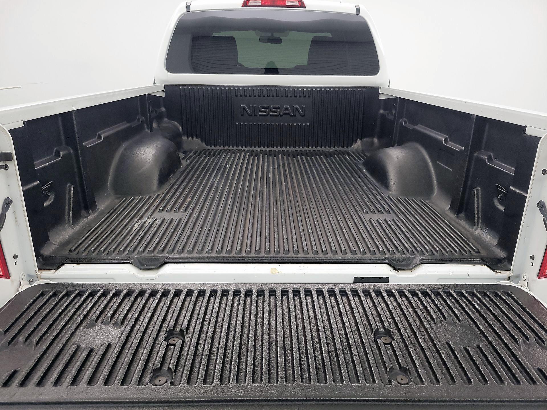Thumbnail: 2016 Nissan Frontier - 19