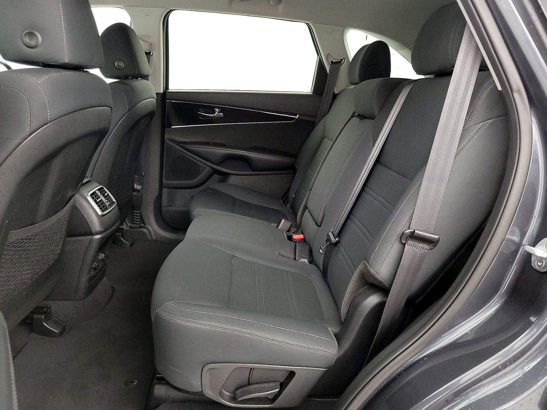 Thumbnail: 2020 Kia Sorento - 19