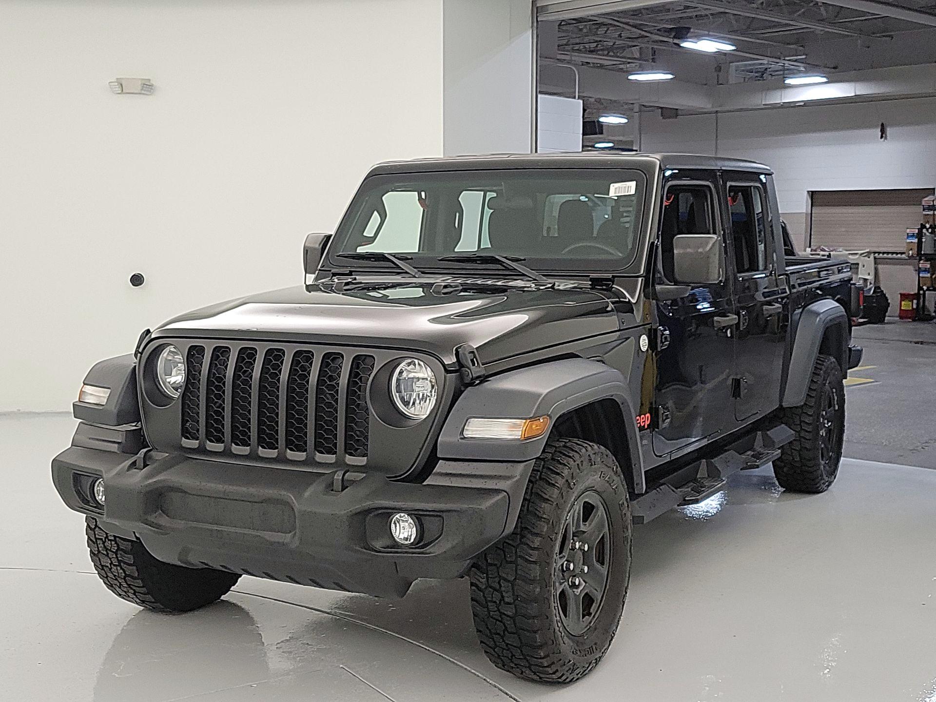 Thumbnail: 2020 Jeep Gladiator - 3