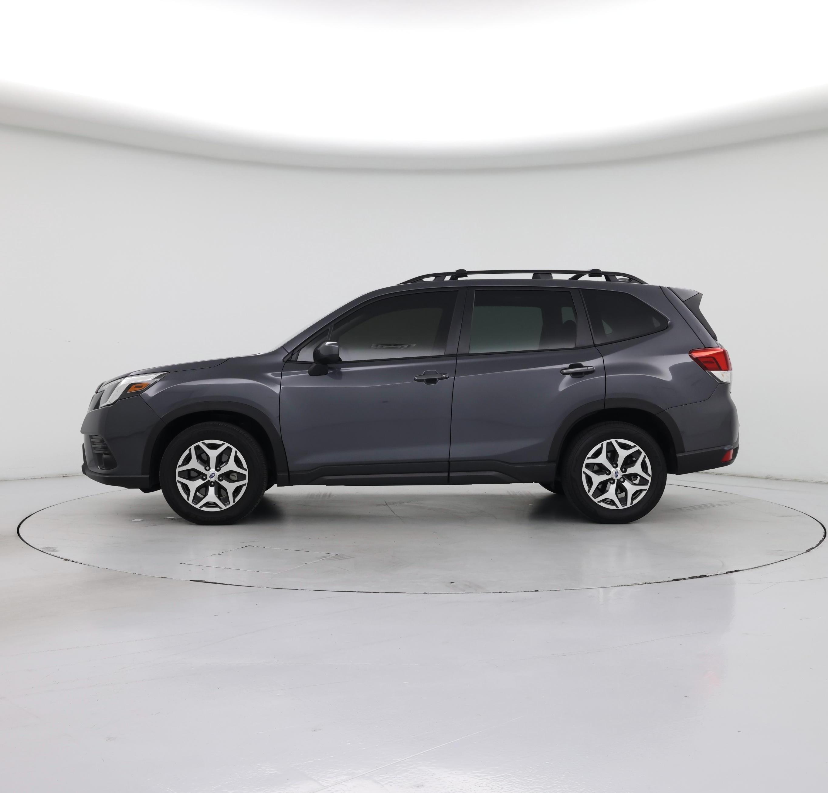 Thumbnail: 2022 Subaru Forester - 3